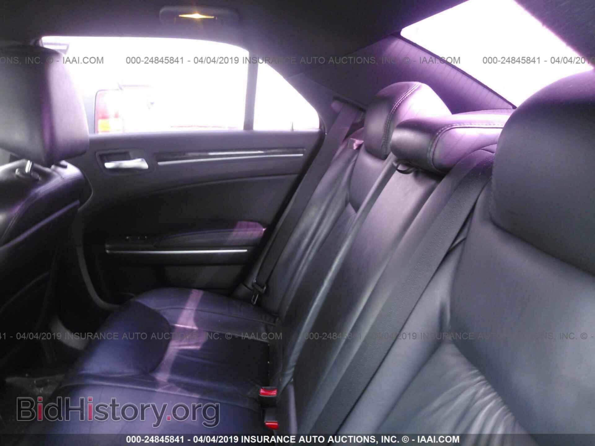 2011 CHRYSLER 300 - VIN: 2C3CA5CG9BH595191 - Фото 8