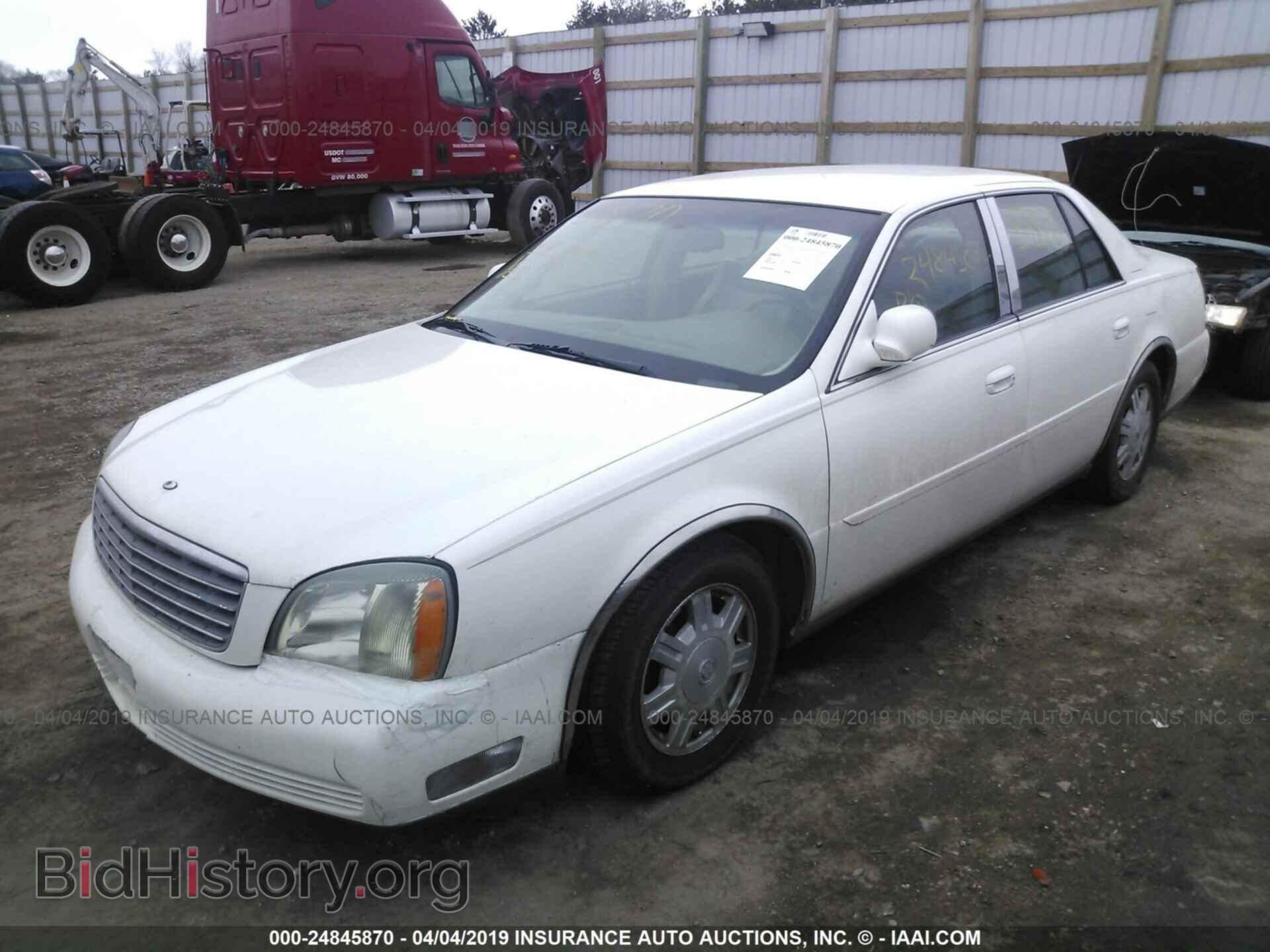 2004 CADILLAC DEVILLE - VIN: 1G6KD54Y44U102882 - Photo 2