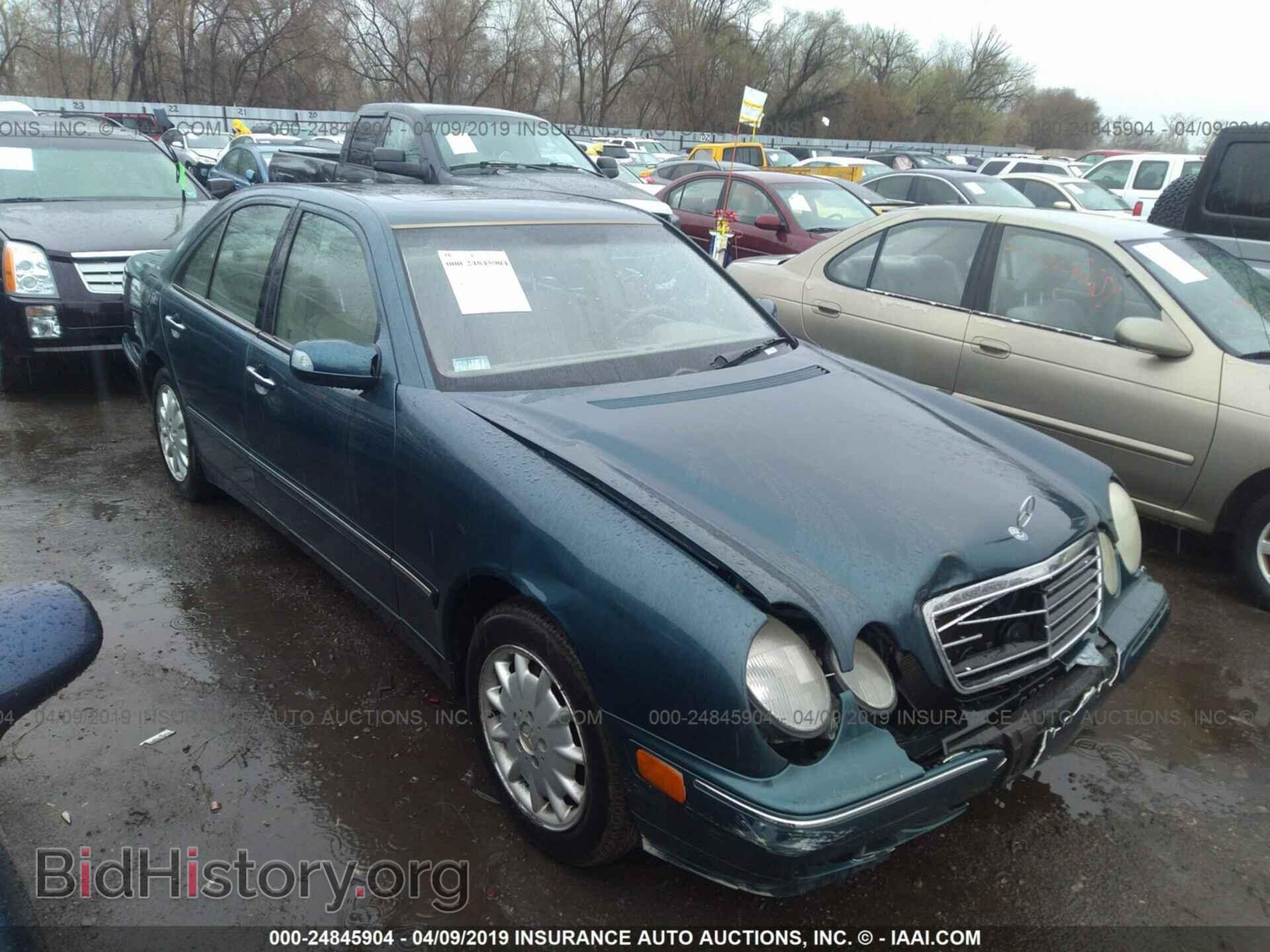 Photo WDBJF65J61B345061 - MERCEDES-BENZ E 2001