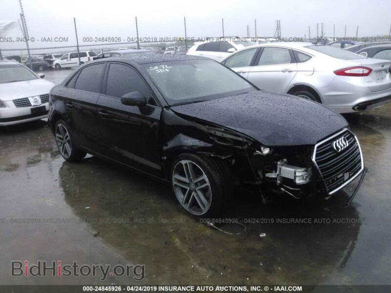 2017 Audi A3 (VIN WAUAUGFF9H1080883) — фото 1 из 10, IAAI, повреждение: правая передняя часть