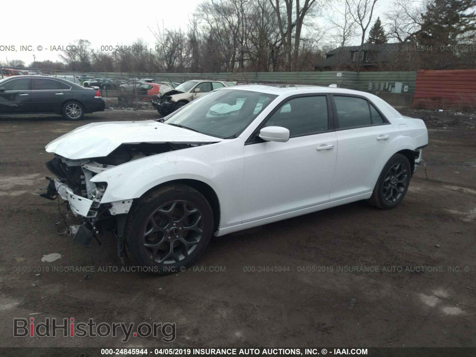 2017 CHRYSLER 300 - VIN: 2C3CCAGG9HH597500 - Photo 2