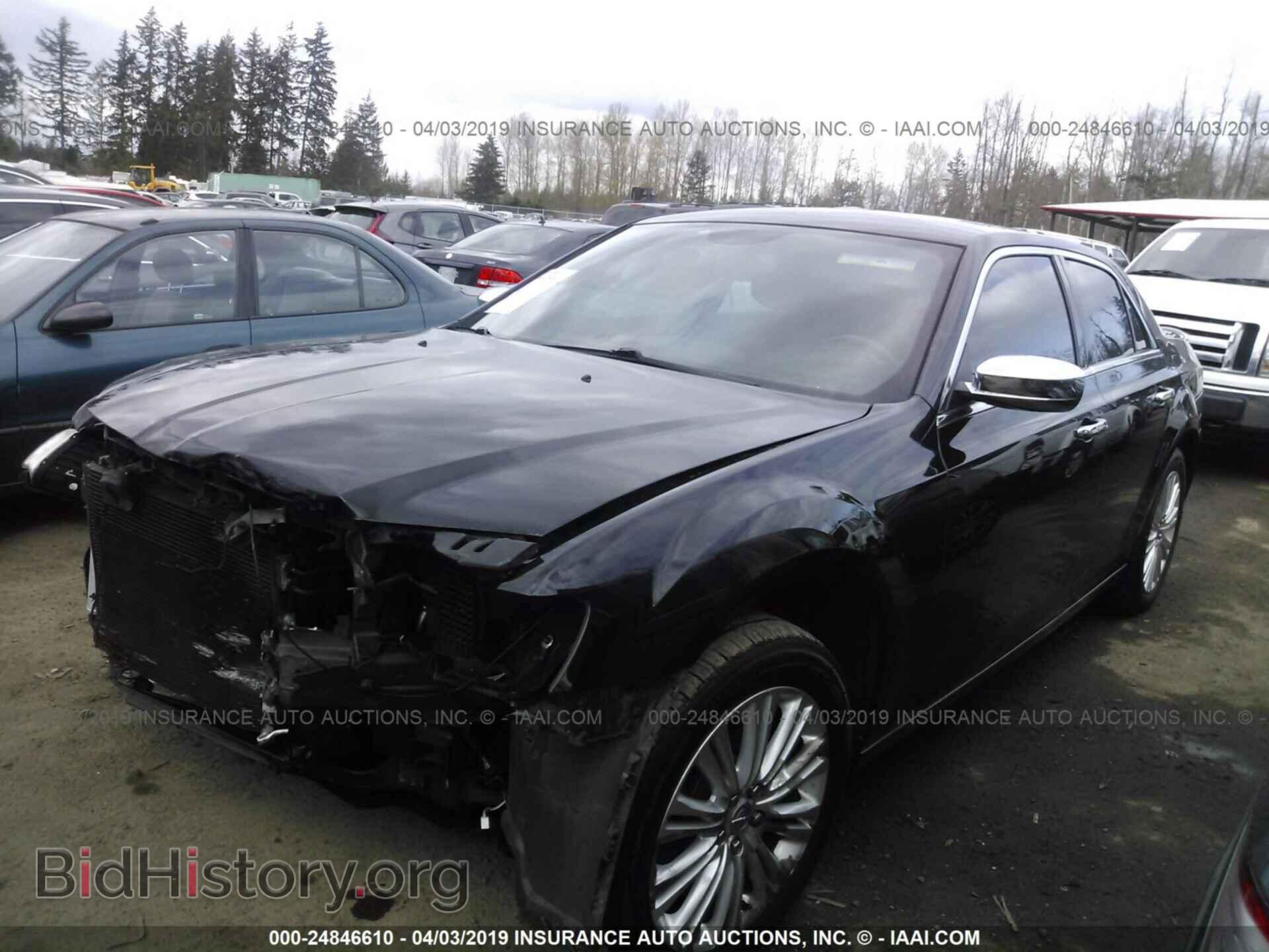 2013 CHRYSLER 300C - VIN: 2C3CCAKT2DH665733 - Фото 2