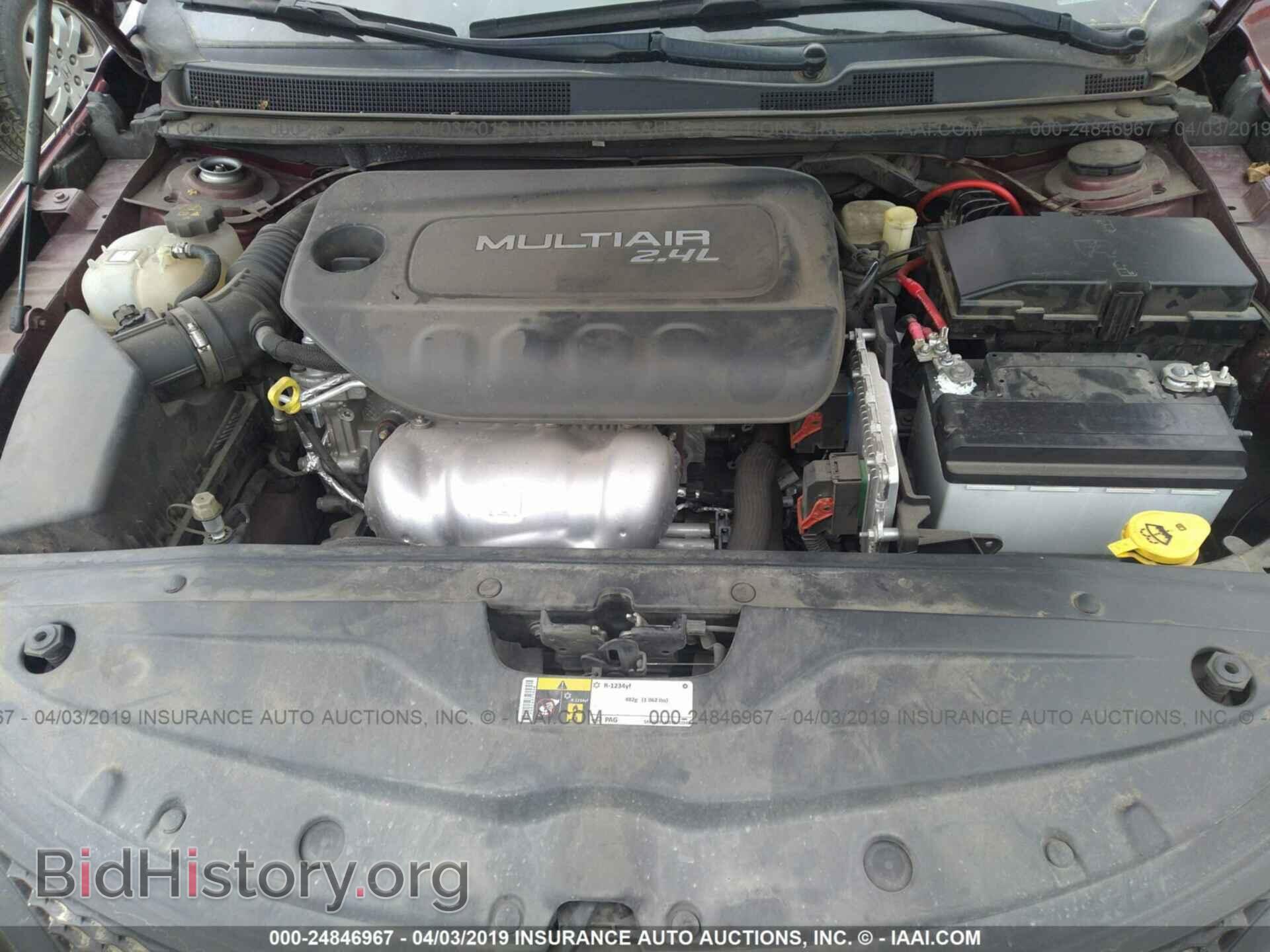 2016 CHRYSLER 200 - VIN: 1C3CCCBB3GN115889 - Photo 10