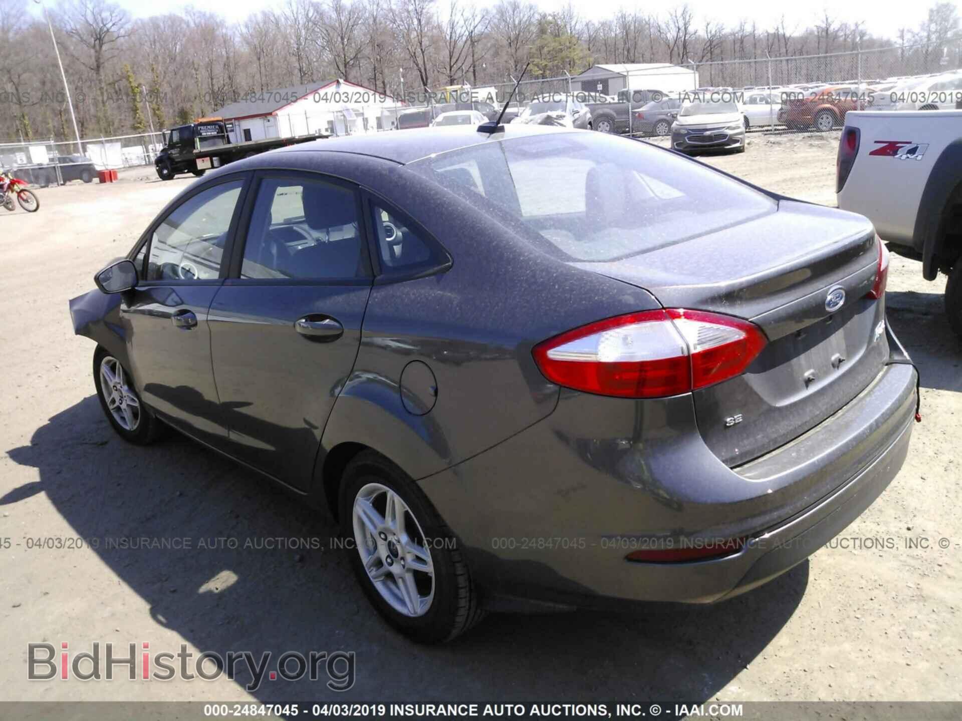 2017 FORD FIESTA - VIN: 3FADP4BJ6HM104842 - Фото 3