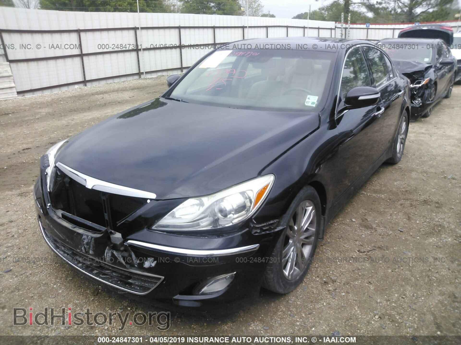 2012 HYUNDAI GENESIS - VIN: KMHGC4DD0CU186190 - Фото 2