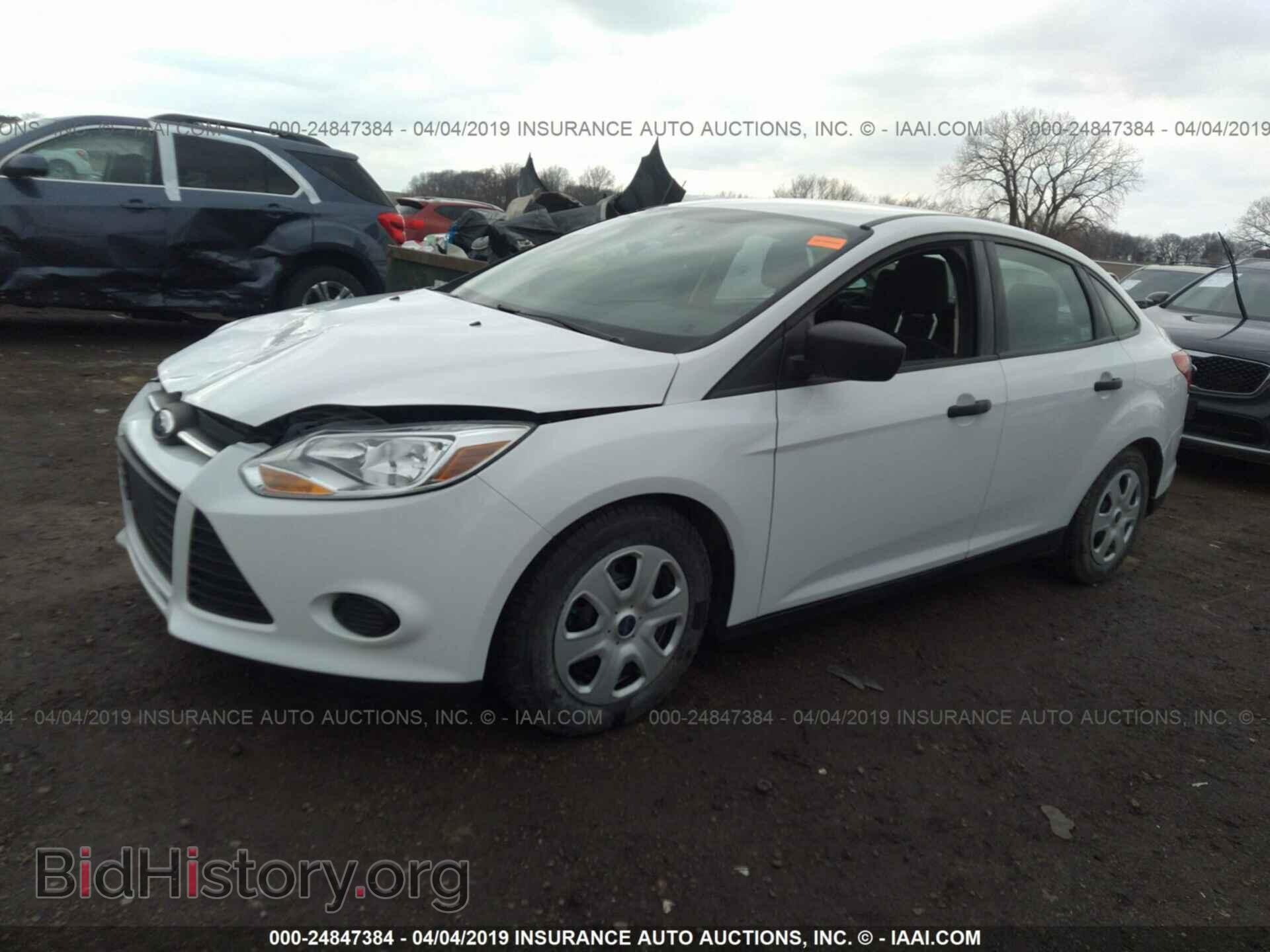 2014 FORD FOCUS - VIN: 1FADP3E28EL441055 - Фото 2