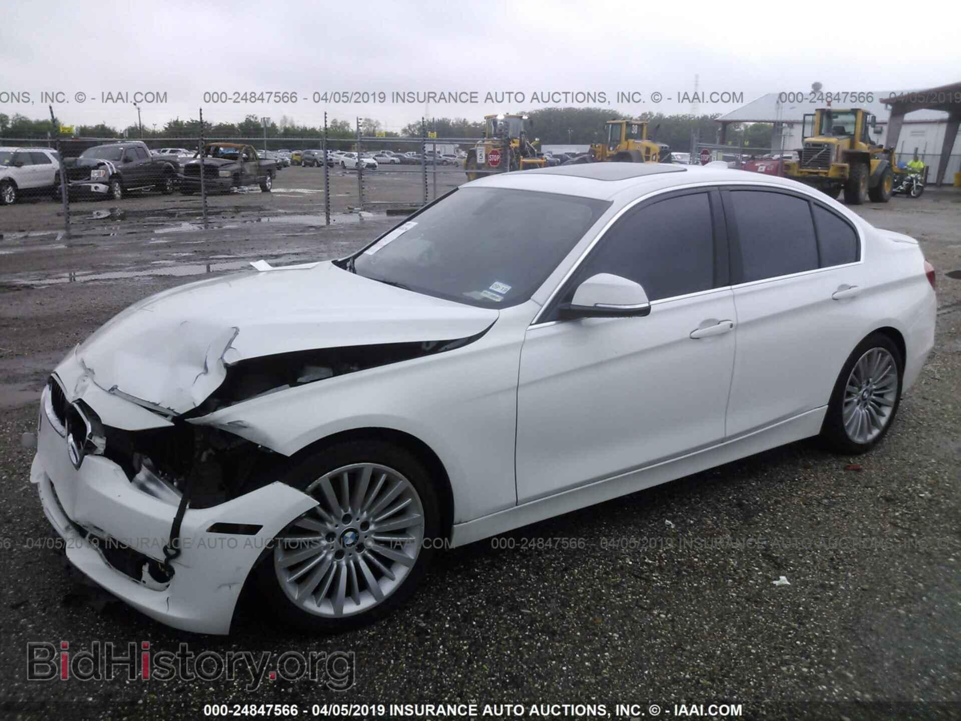 2014 BMW 328 - VIN: WBA3A5C56EP603268 - Фото 2