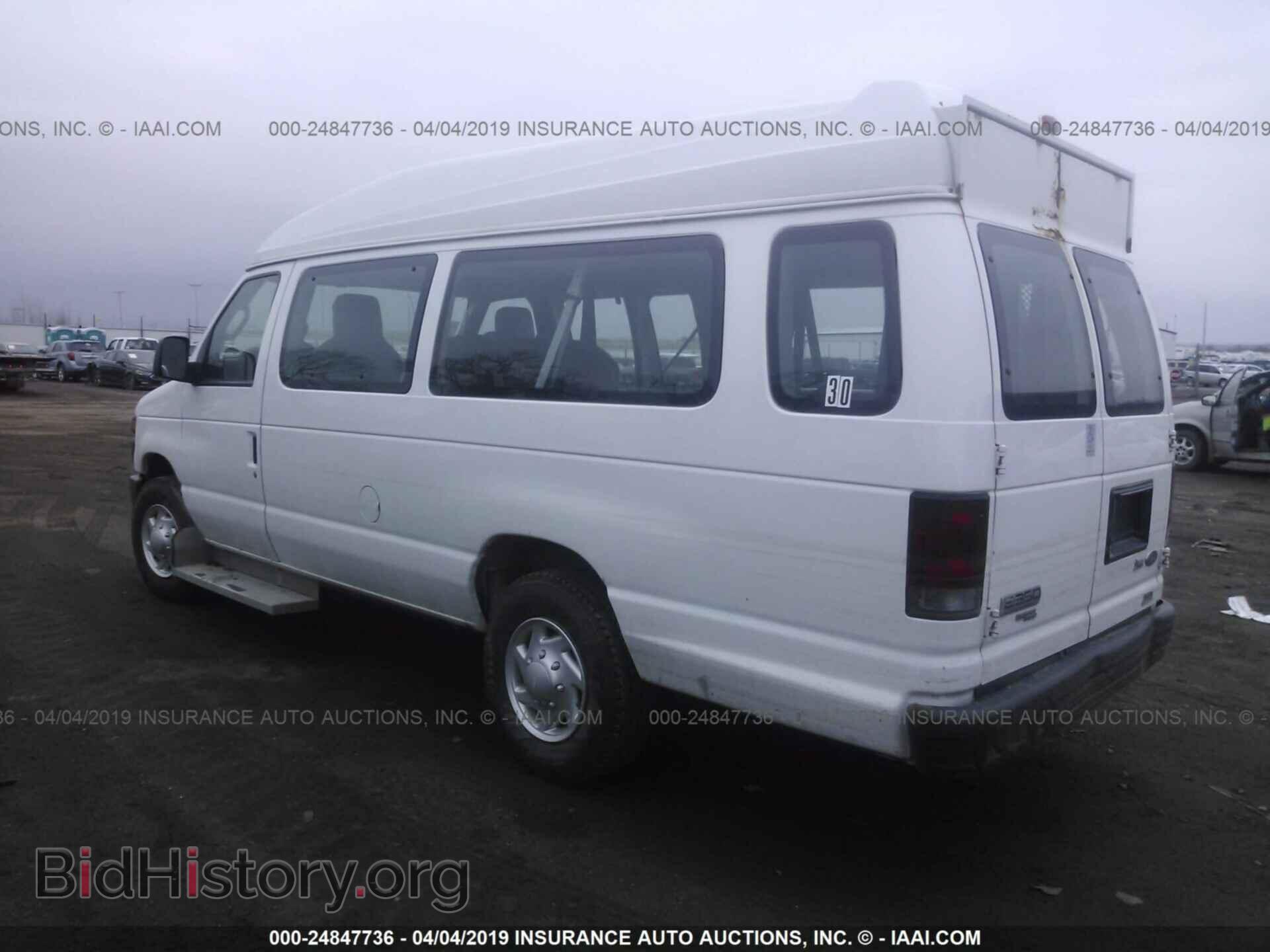 2009 FORD ECONOLINE - VIN: 1FBSS31L09DA85851 - Фото 3