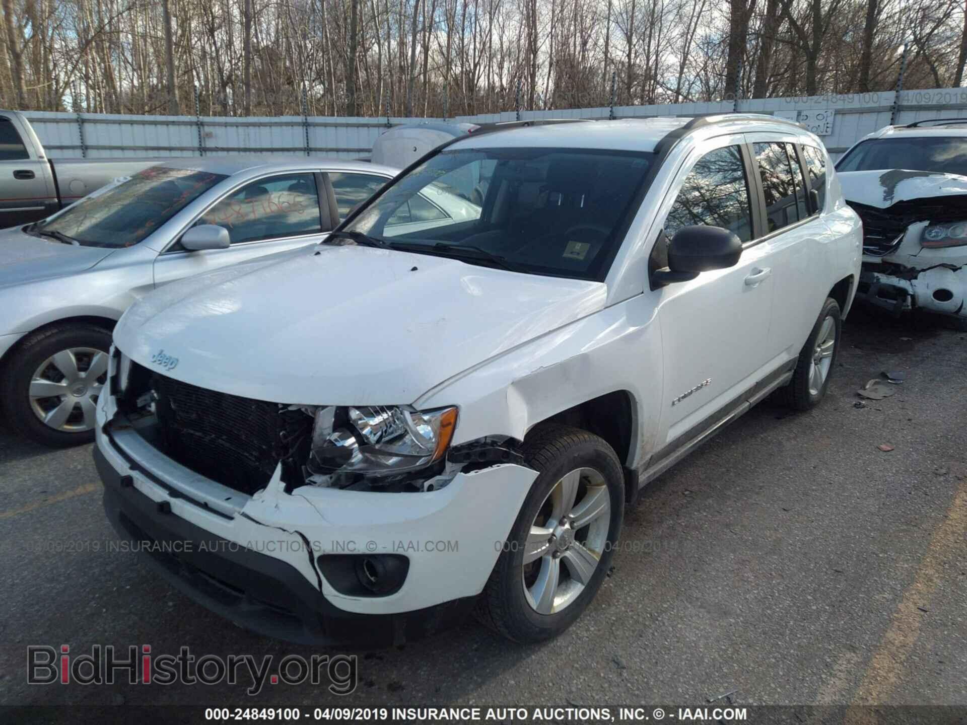 2013 JEEP COMPASS - VIN: 1C4NJDBB4DD168201 - Фото 2