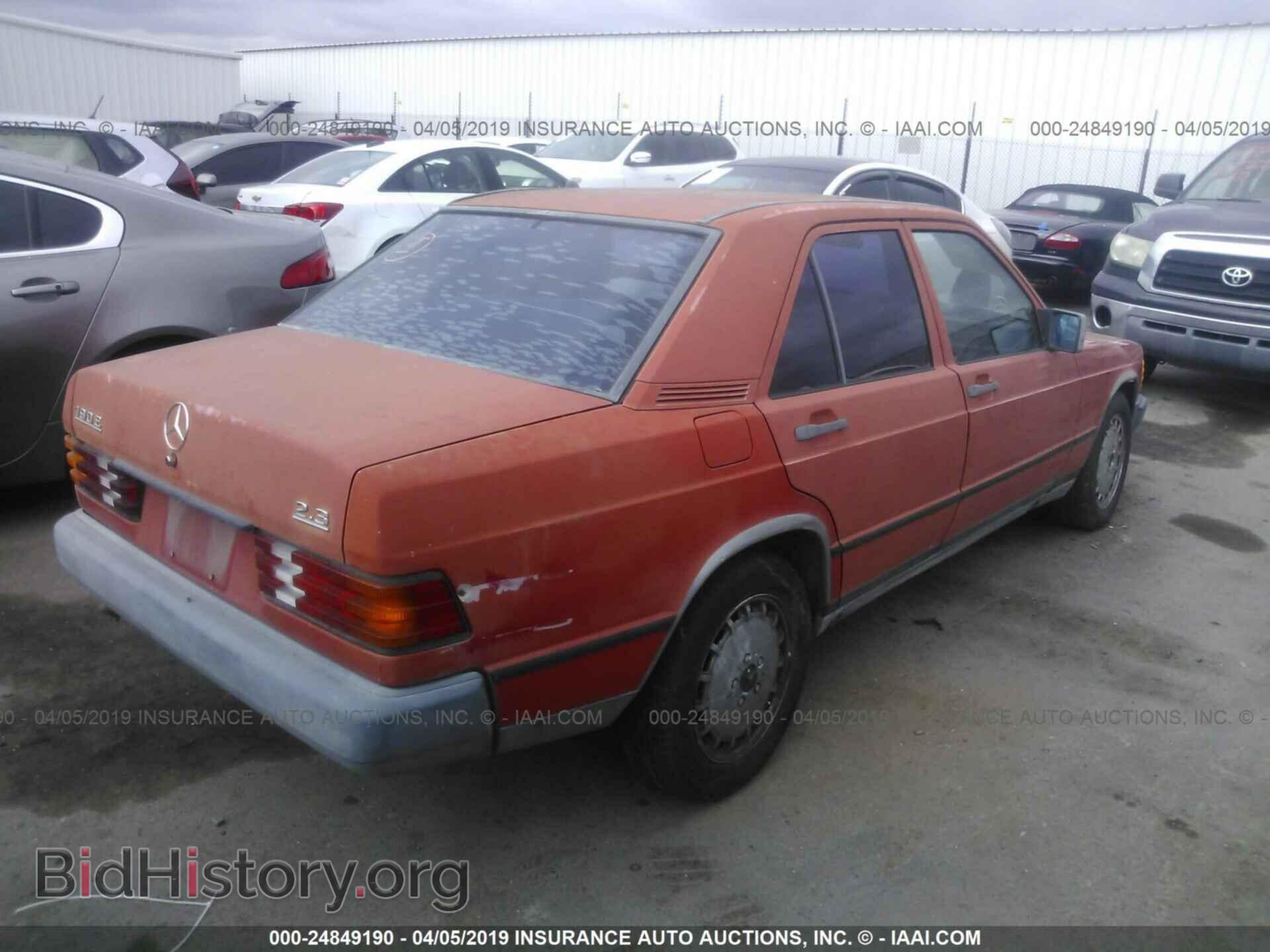 1985 MERCEDES-BENZ 190 - VIN: WDBDA24C8FF104500 - Фото 4