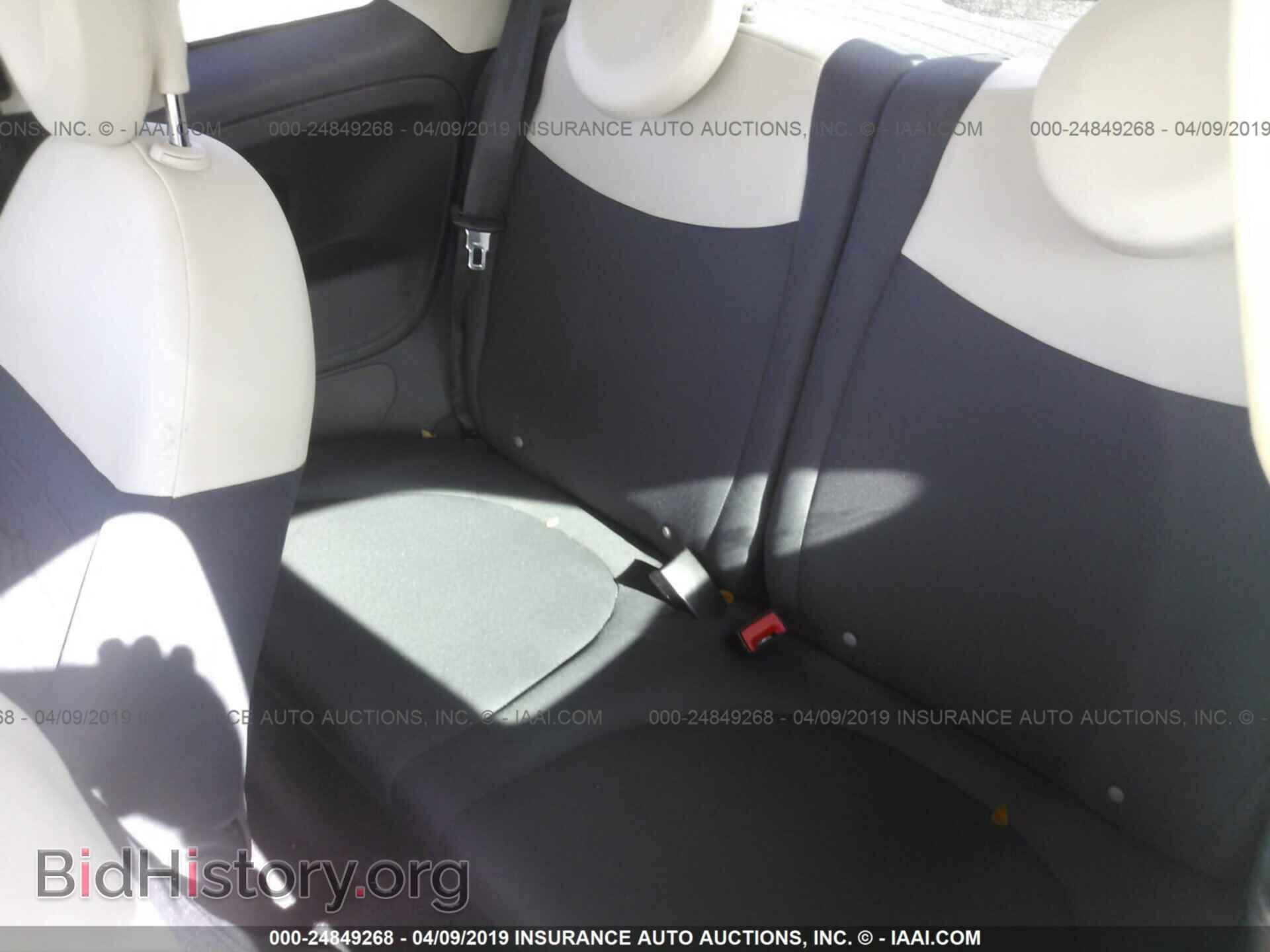 2014 FIAT 500 - VIN: 3C3CFFAR1ET242337 - Фото 8