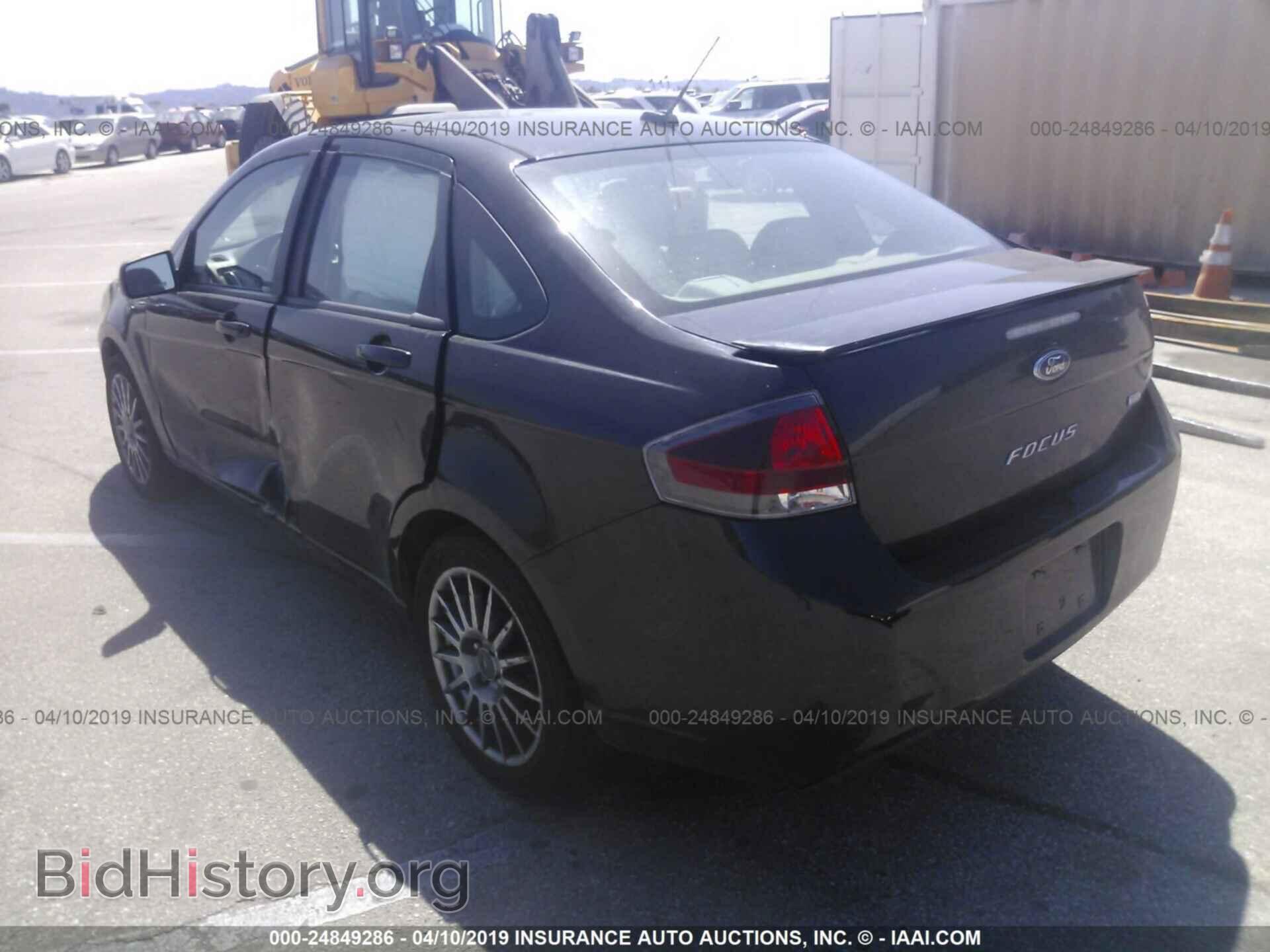 2010 FORD FOCUS - VIN: 1FAHP3GN0AW270884 - Photo 3