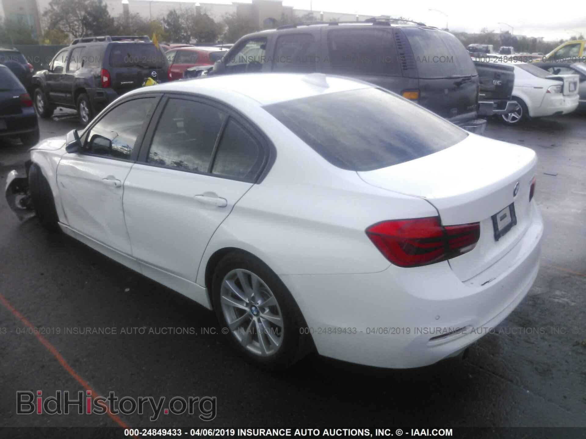 2016 BMW 320 - VIN: WBA8E1G5XGNU12044 - Photo 3