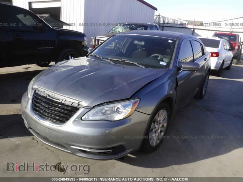 2012 Chrysler 200 (VIN 1C3CCBAB4CN155856) — photo 2 of 10