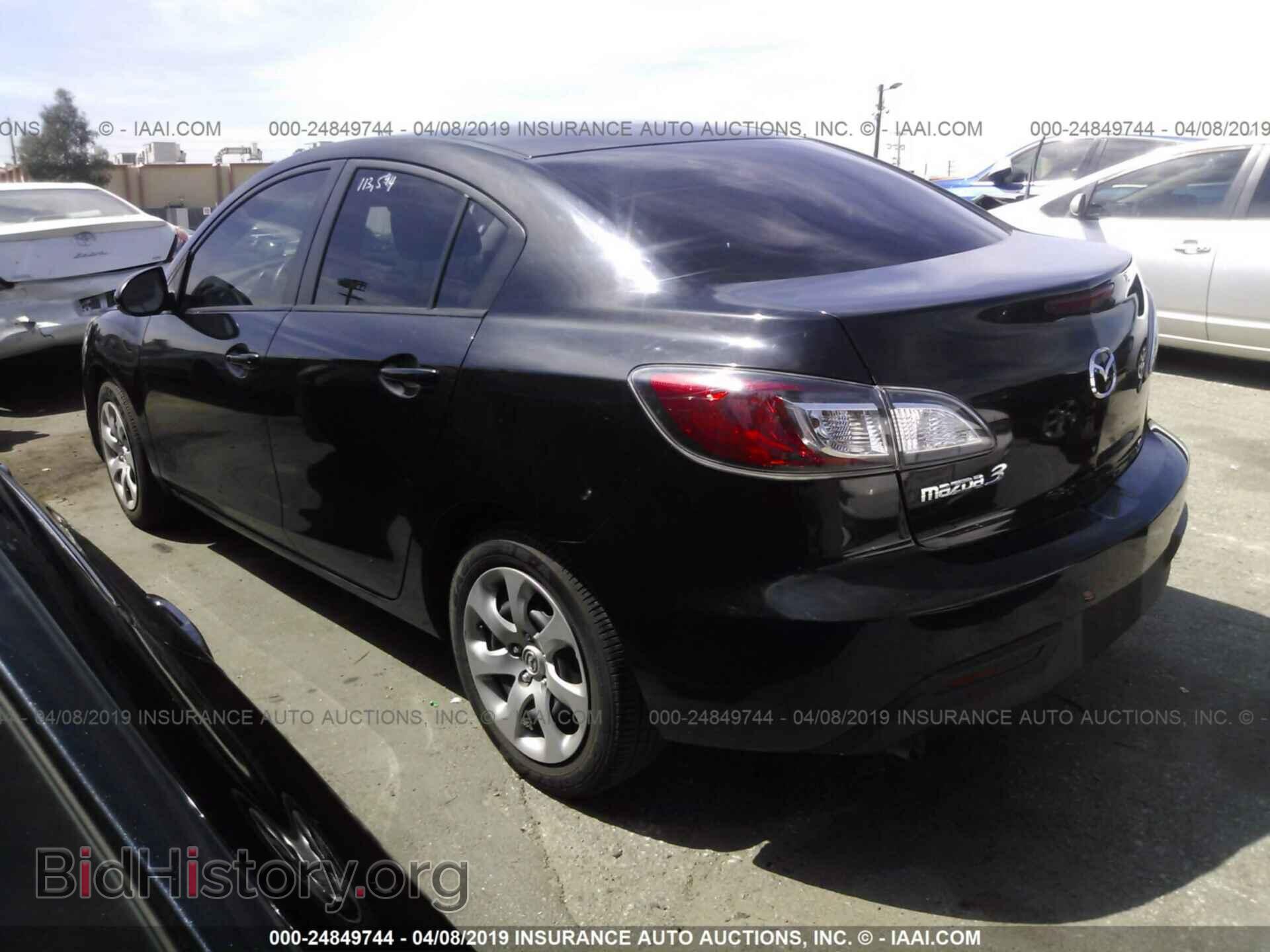 2011 MAZDA 3 - VIN: JM1BL1UG7B1490043 - Фото 3