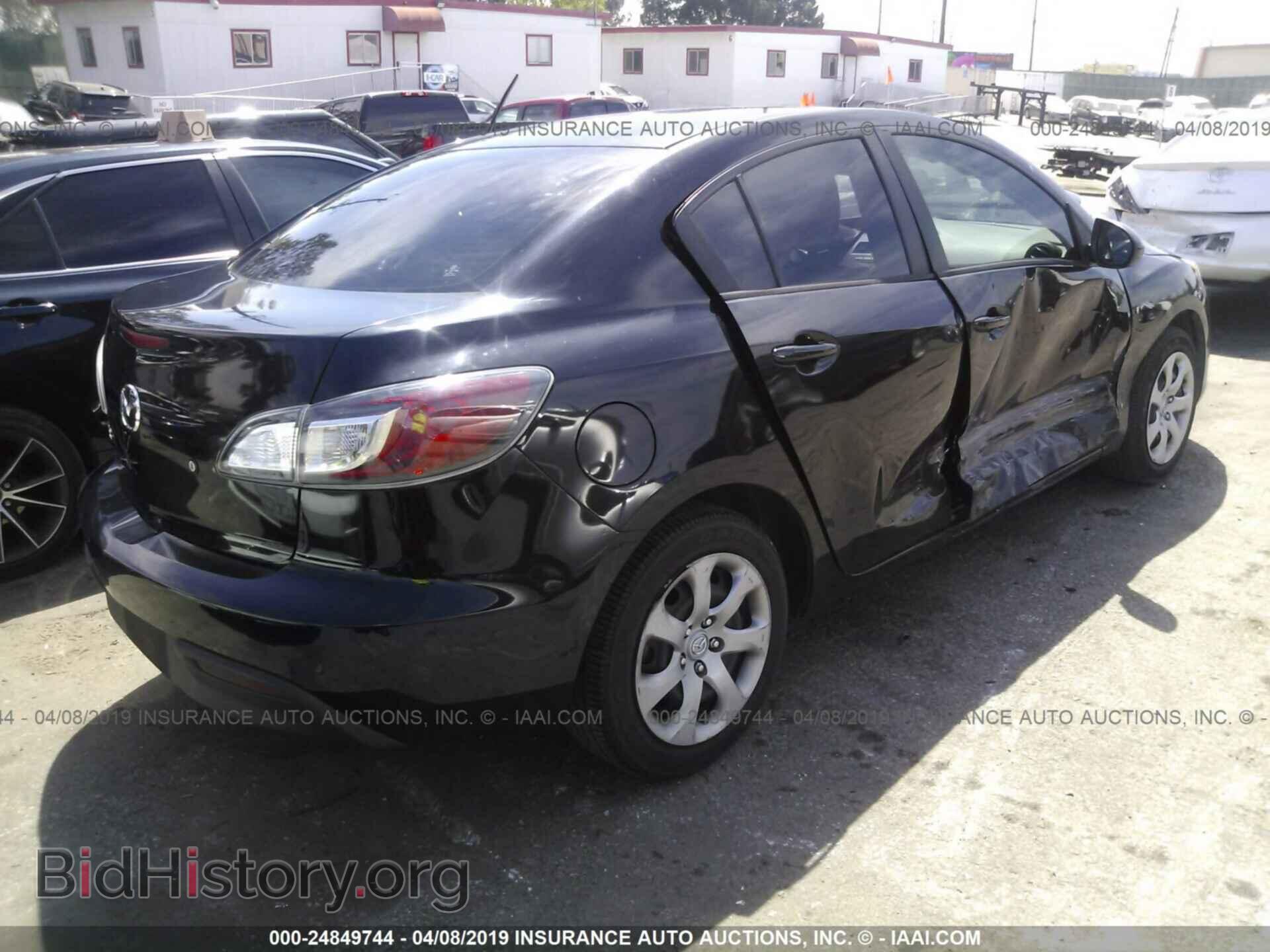 2011 MAZDA 3 - VIN: JM1BL1UG7B1490043 - Фото 4