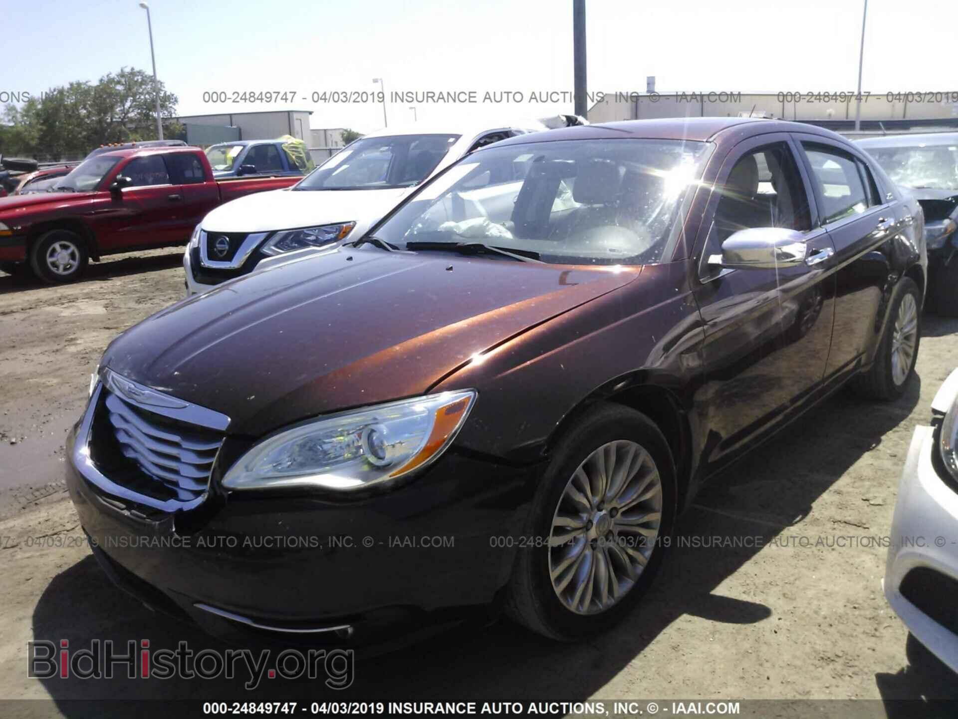 2013 CHRYSLER 200 - VIN: 1C3CCBCG3DN509165 - Photo 2
