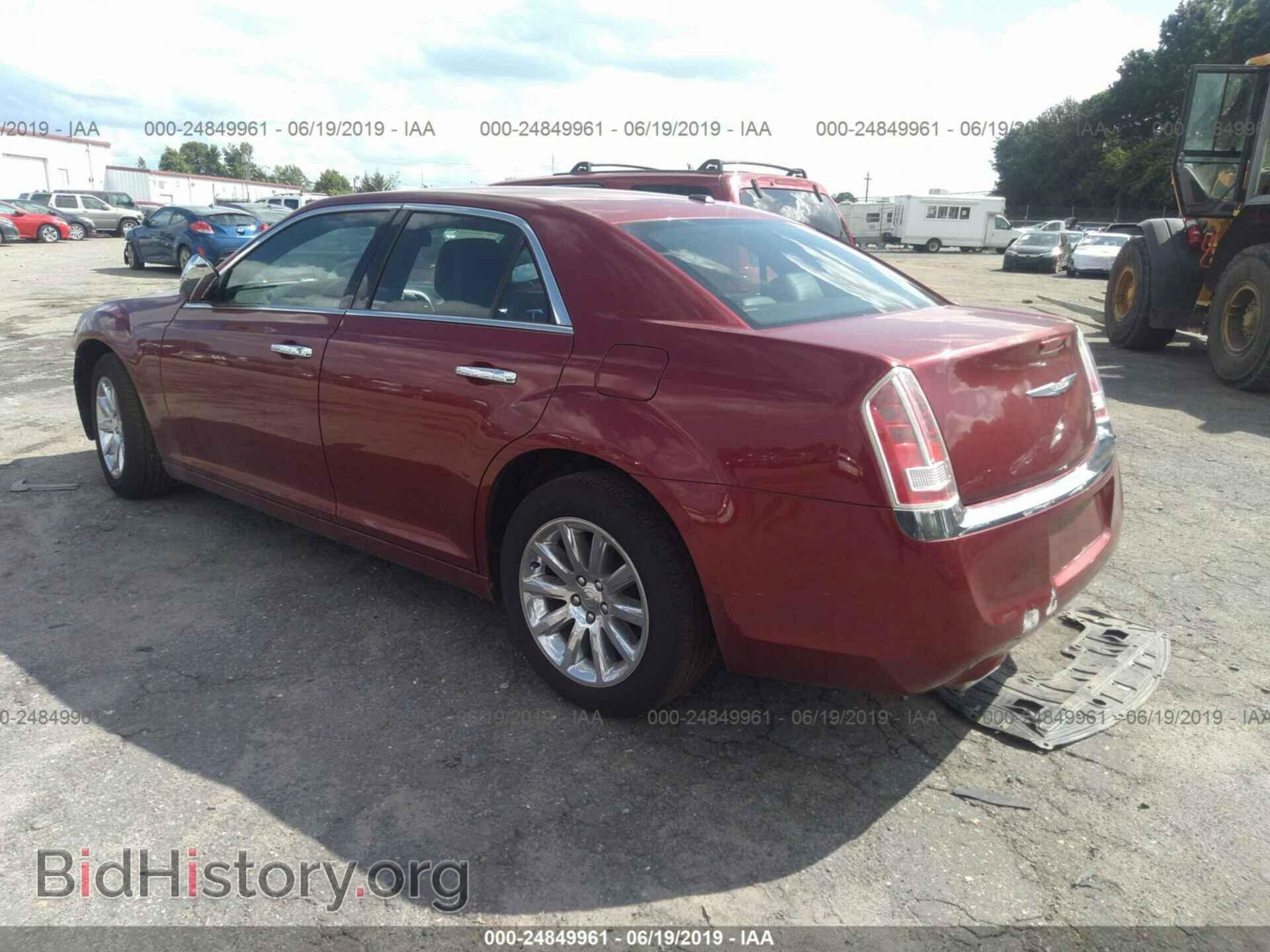 2013 CHRYSLER 300C - VIN: 2C3CCAET9DH661674 - Фото 3
