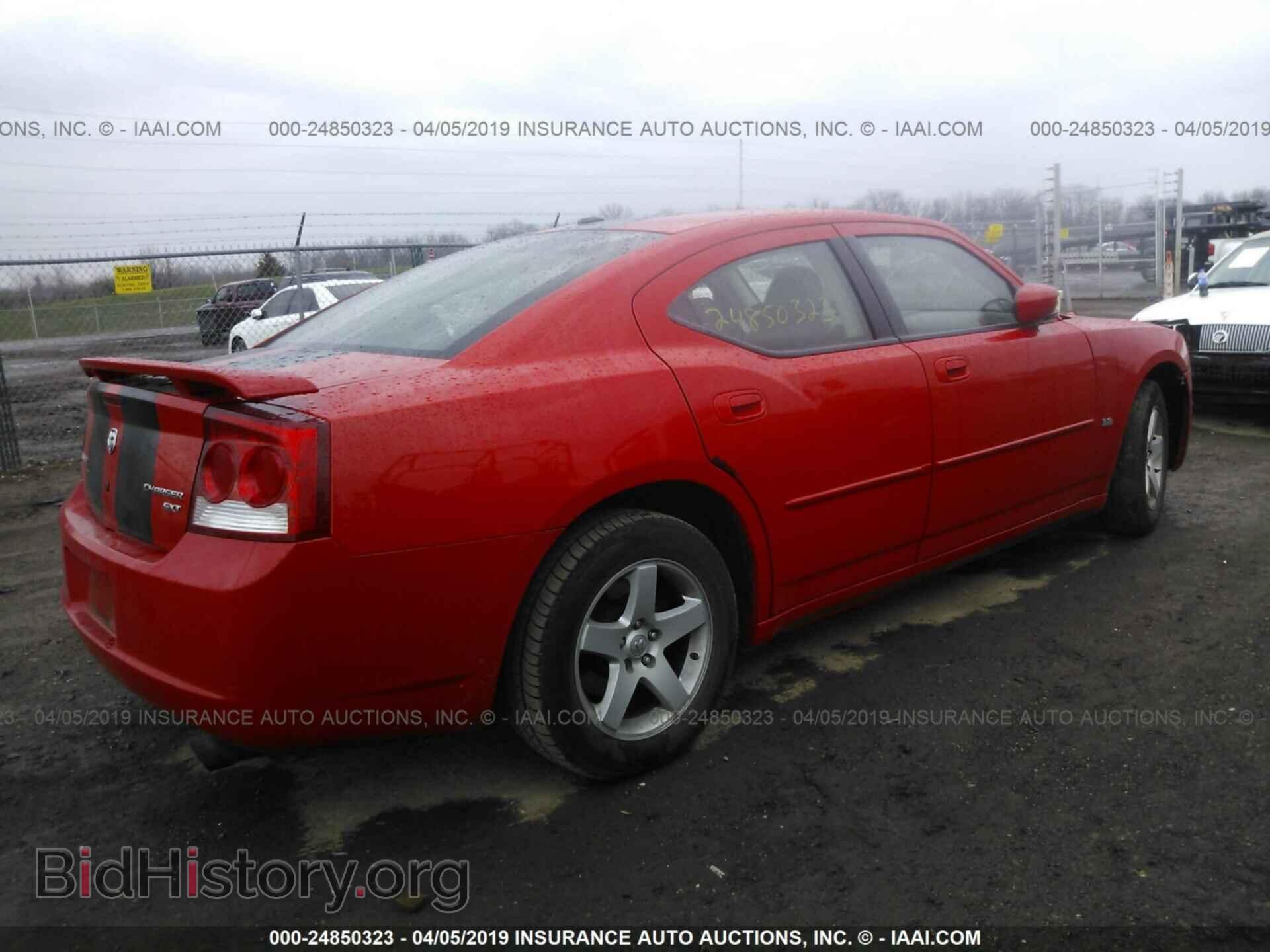 2010 DODGE CHARGER - VIN: 2B3CA3CV4AH299168 - Фото 4