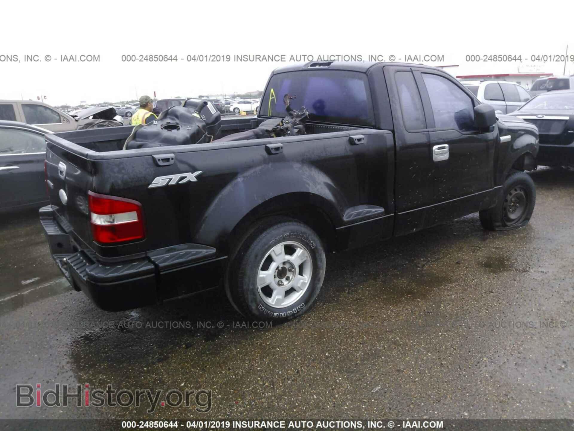 2006 Ford F150 - VIN: 1FTRF02W26KB14571 - Фото 4