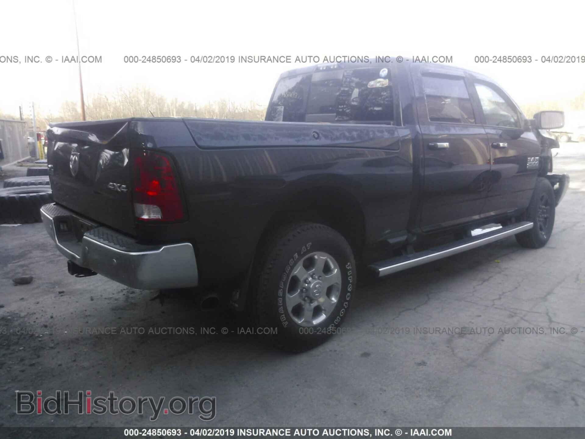 2018 RAM 2500 - VIN: 3C6UR5DL7JG124831 - Фото 4