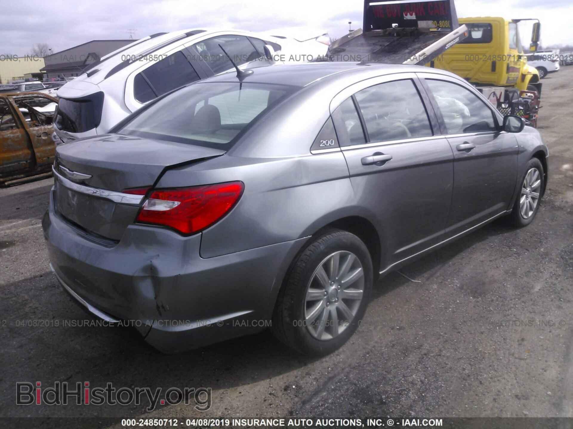 2012 CHRYSLER 200 - VIN: 1C3CCBAB7CN318418 - Фото 4
