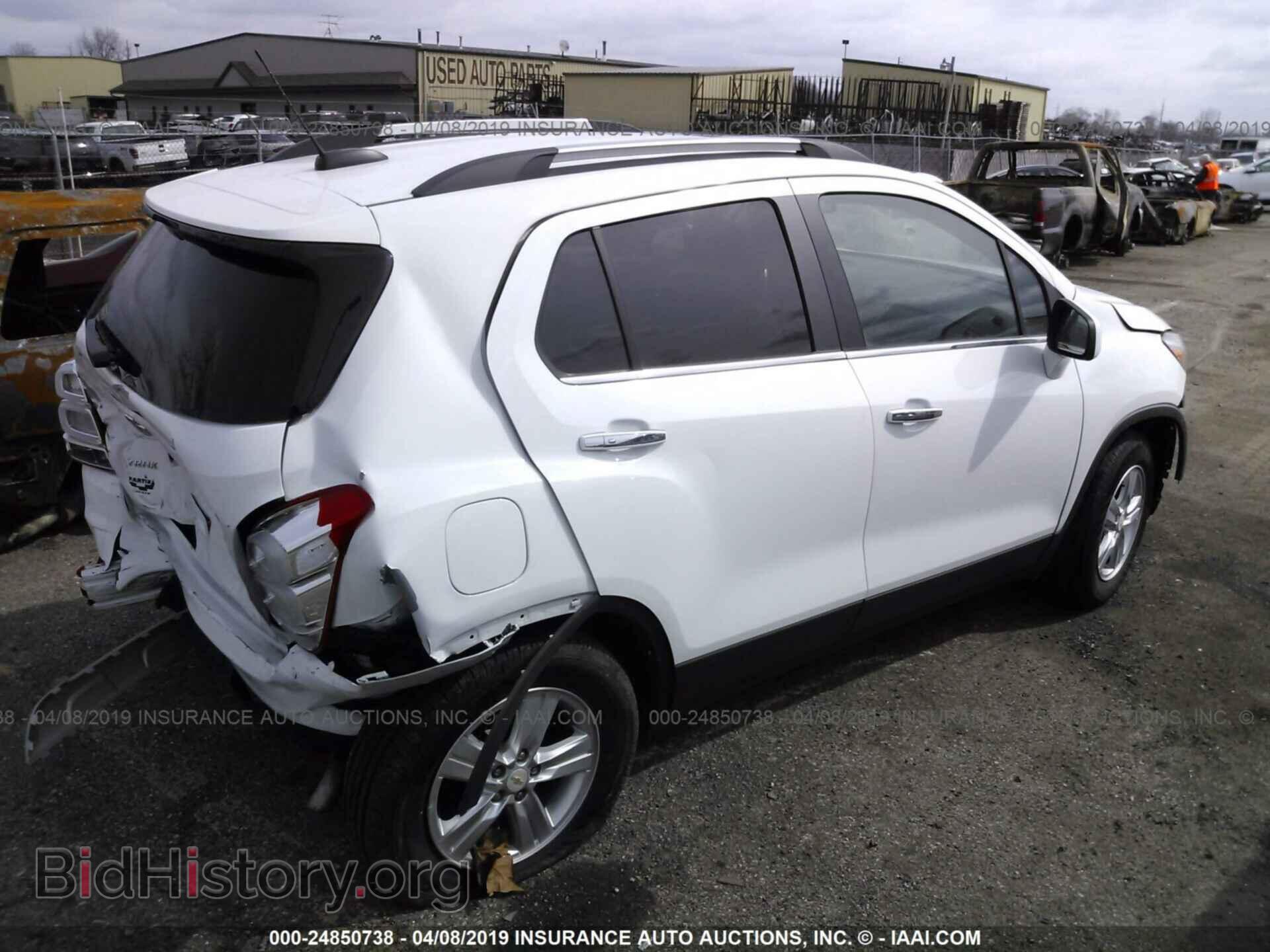 2017 CHEVROLET TRAX - VIN: 3GNCJLSB7HL256216 - Фото 4