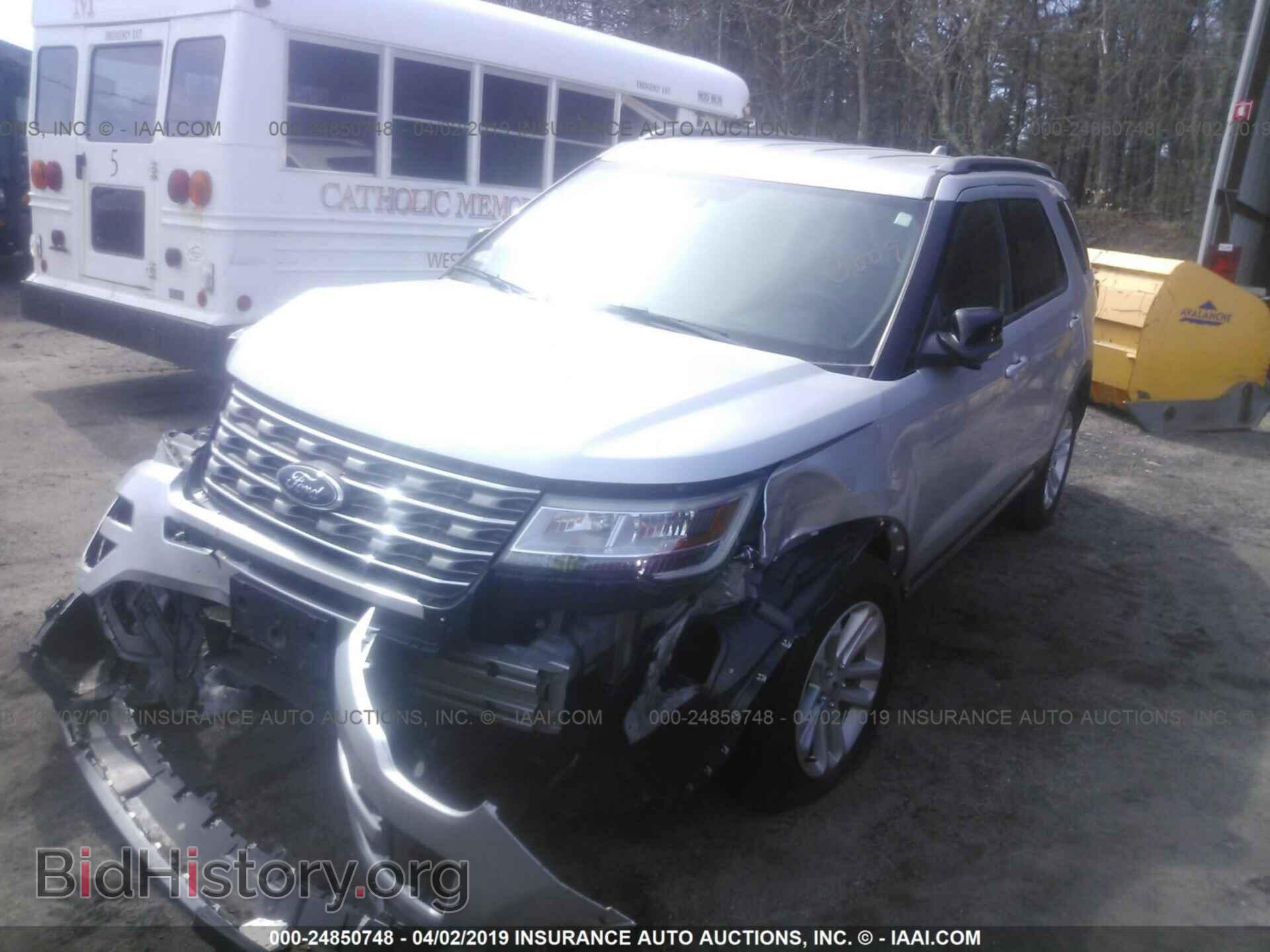 2017 FORD EXPLORER - VIN: 1FM5K7D82HGD05698 - Фото 2