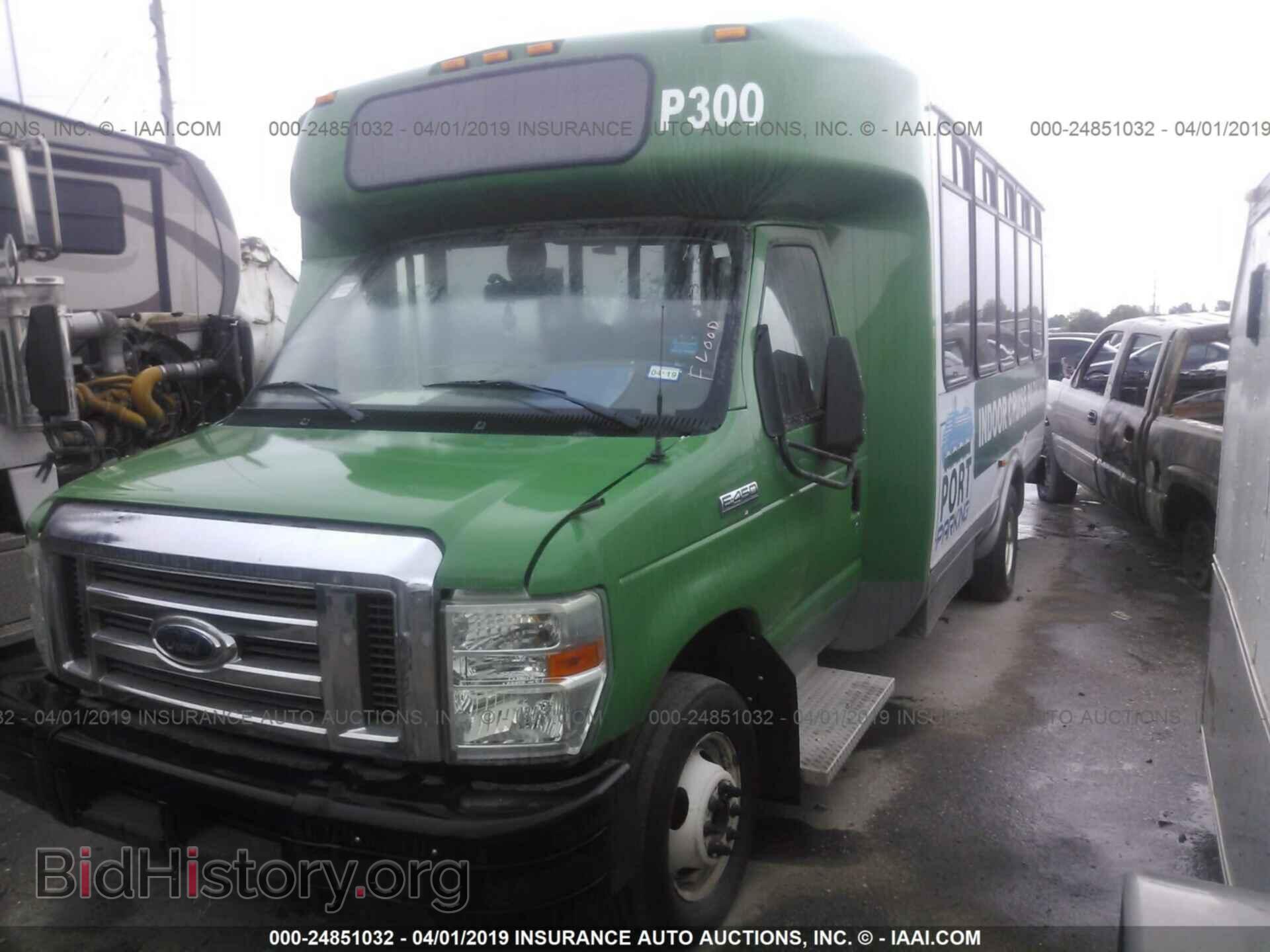 2008 FORD ECONOLINE - VIN: 1FD4E45S28DB51409 - Фото 2