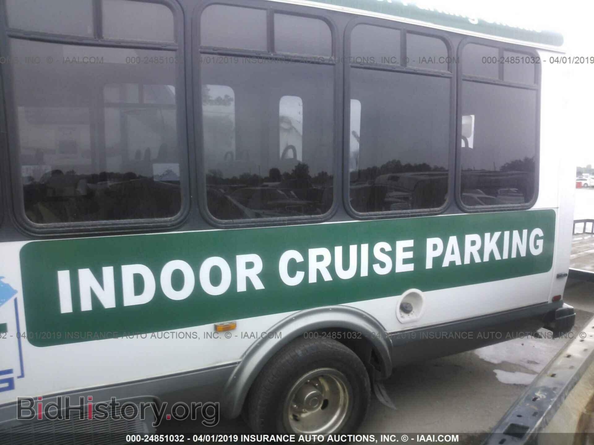 2008 FORD ECONOLINE - VIN: 1FD4E45S28DB51409 - Фото 3