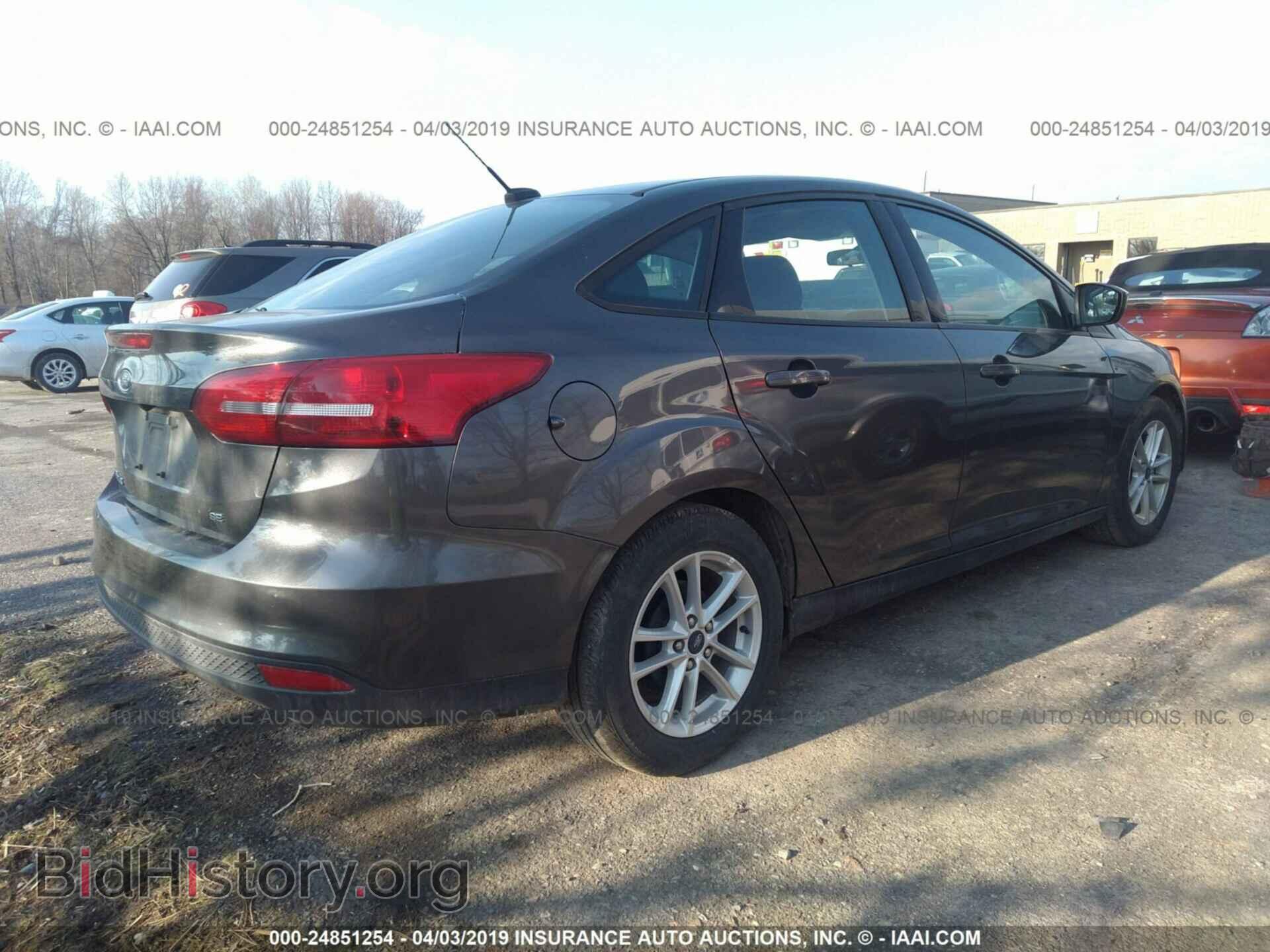 2018 FORD FOCUS - VIN: 1FADP3F25JL295190 - Фото 4