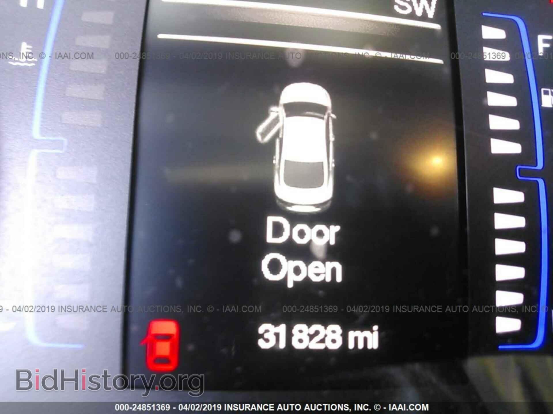 2015 CHRYSLER 200 - VIN: 1C3CCCBB2FN702387 - Photo 7