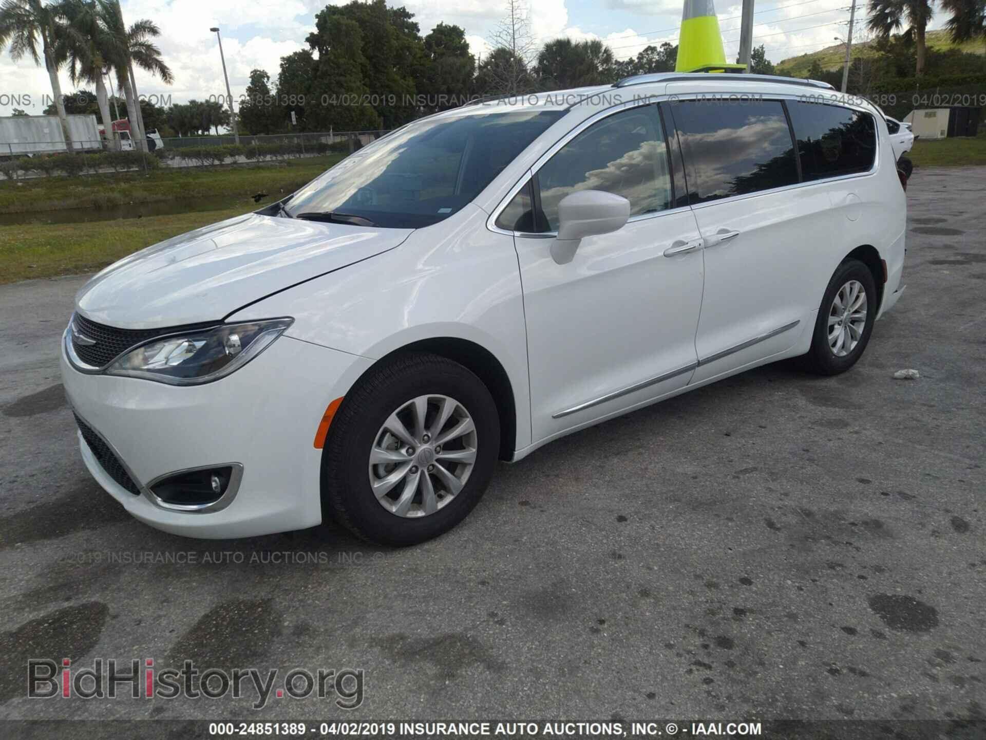 2019 CHRYSLER PACIFICA - VIN: 2C4RC1BG2KR592976 - Фото 2