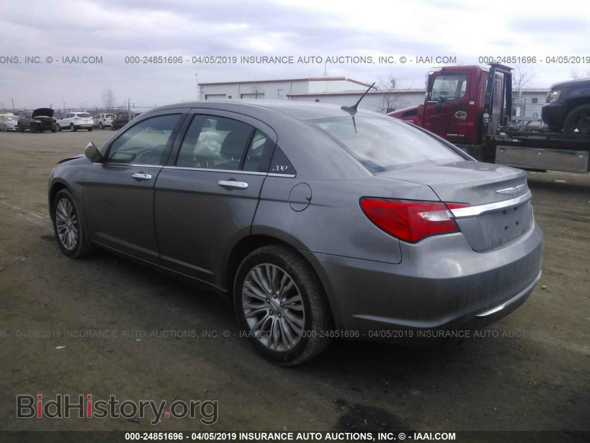 2012 CHRYSLER 200 - VIN: 1C3CCBCG6CN326602 - Фото 3