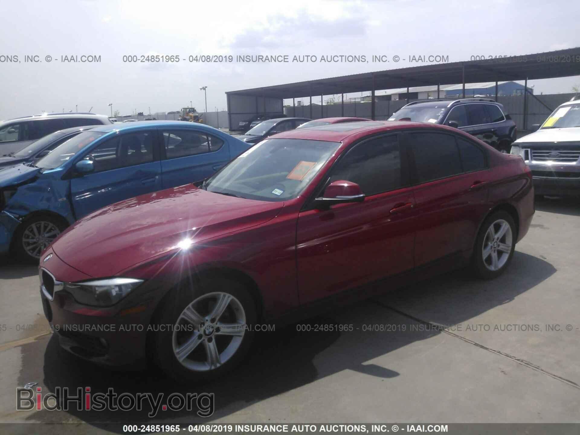 2014 BMW 320 - VIN: WBA3B1G50ENS79519 - Фото 2