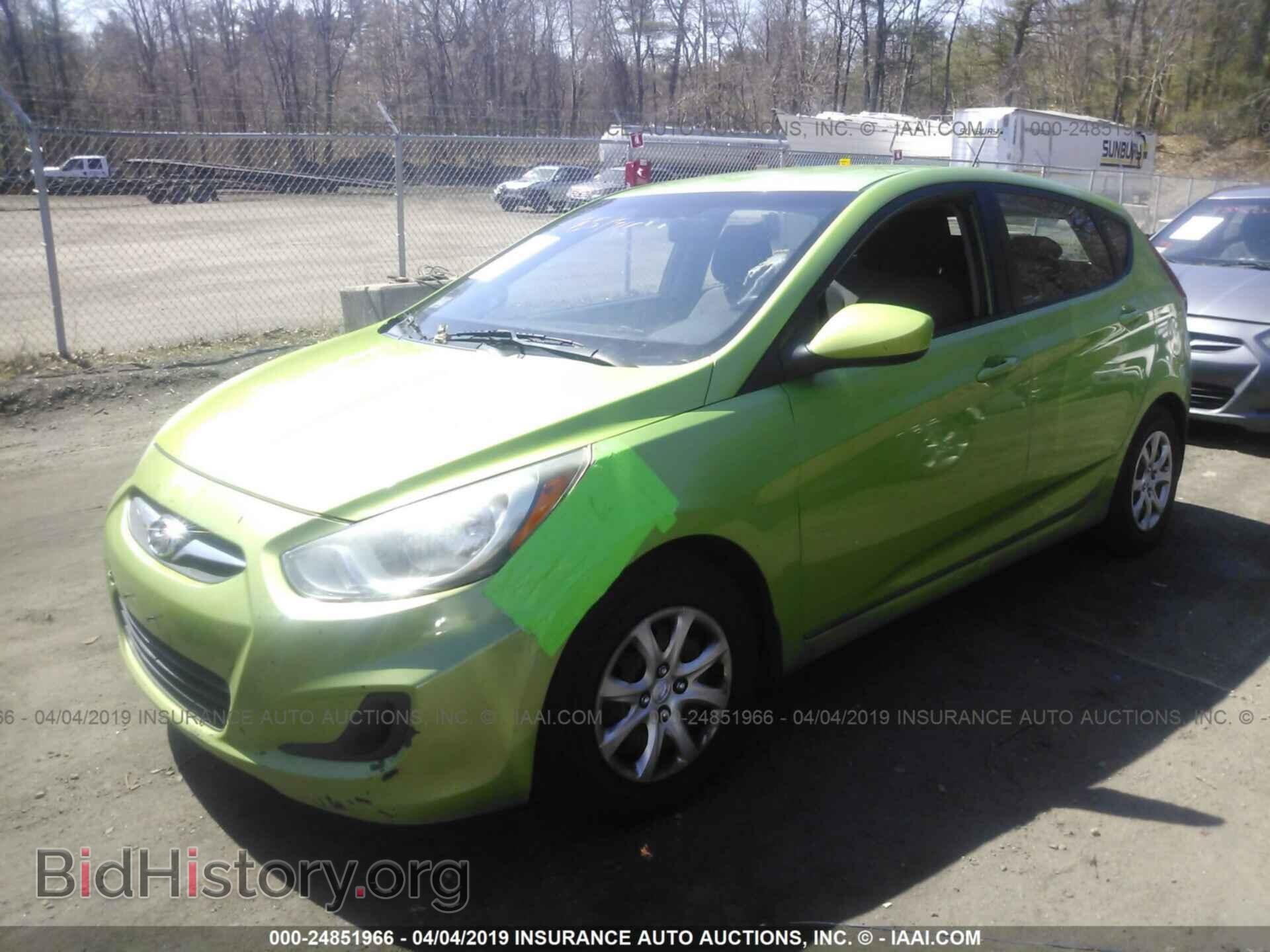 2013 HYUNDAI ACCENT - VIN: KMHCT5AE2DU131145 - Фото 2