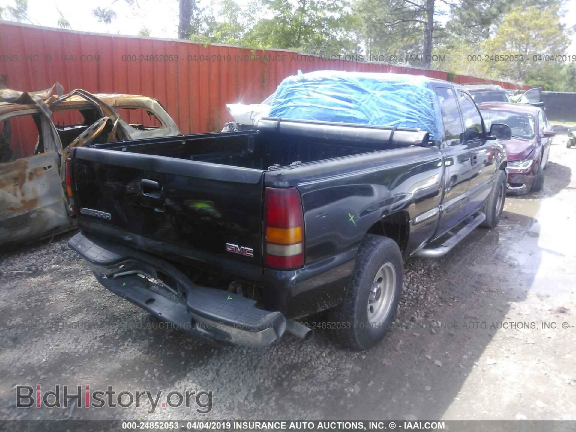2003 GMC NEW SIERRA - VIN: 2GTEC19X931411666 - Фото 4