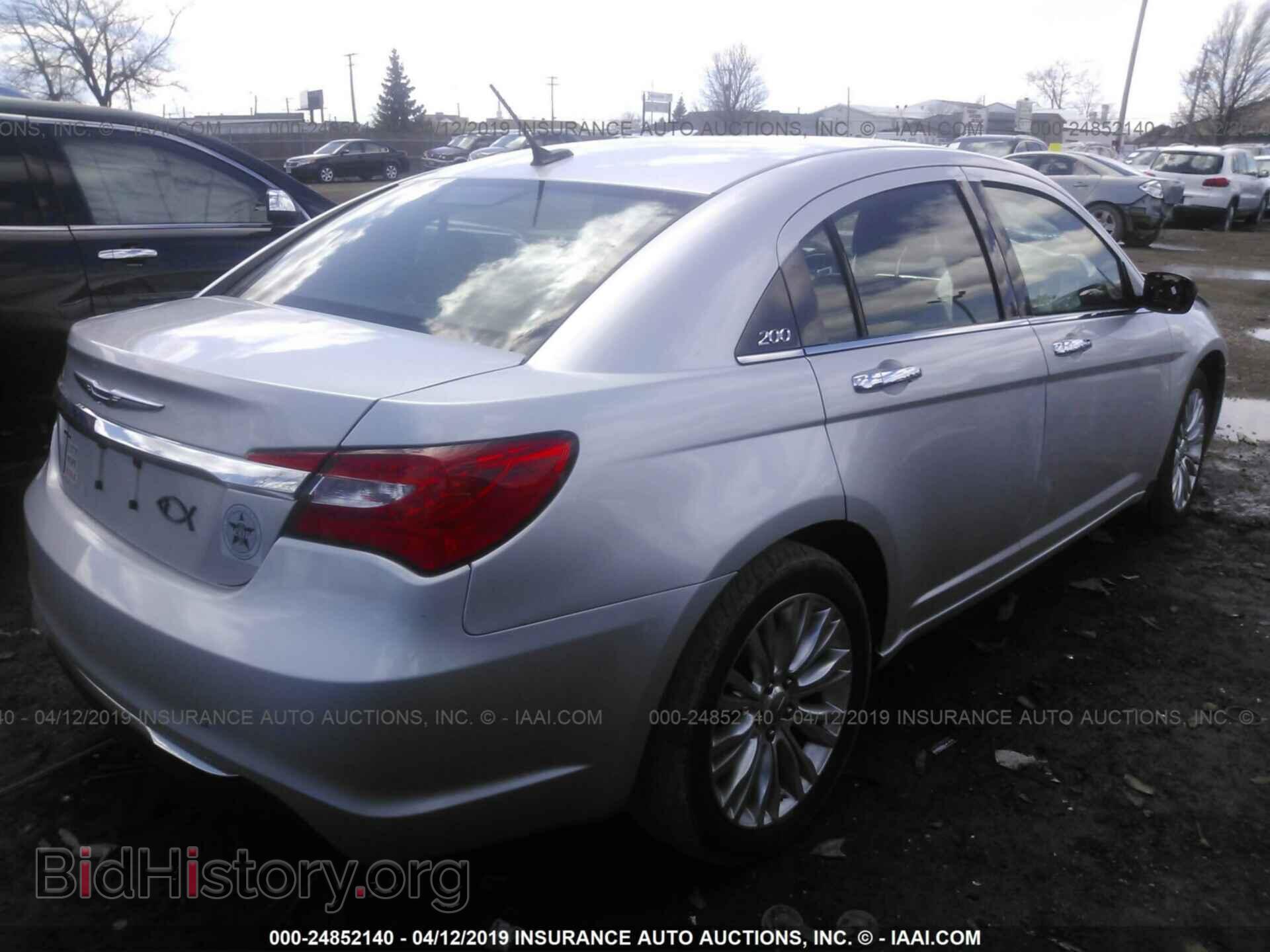 2011 CHRYSLER 200 - VIN: 1C3BC2FB3BN580861 - Фото 4