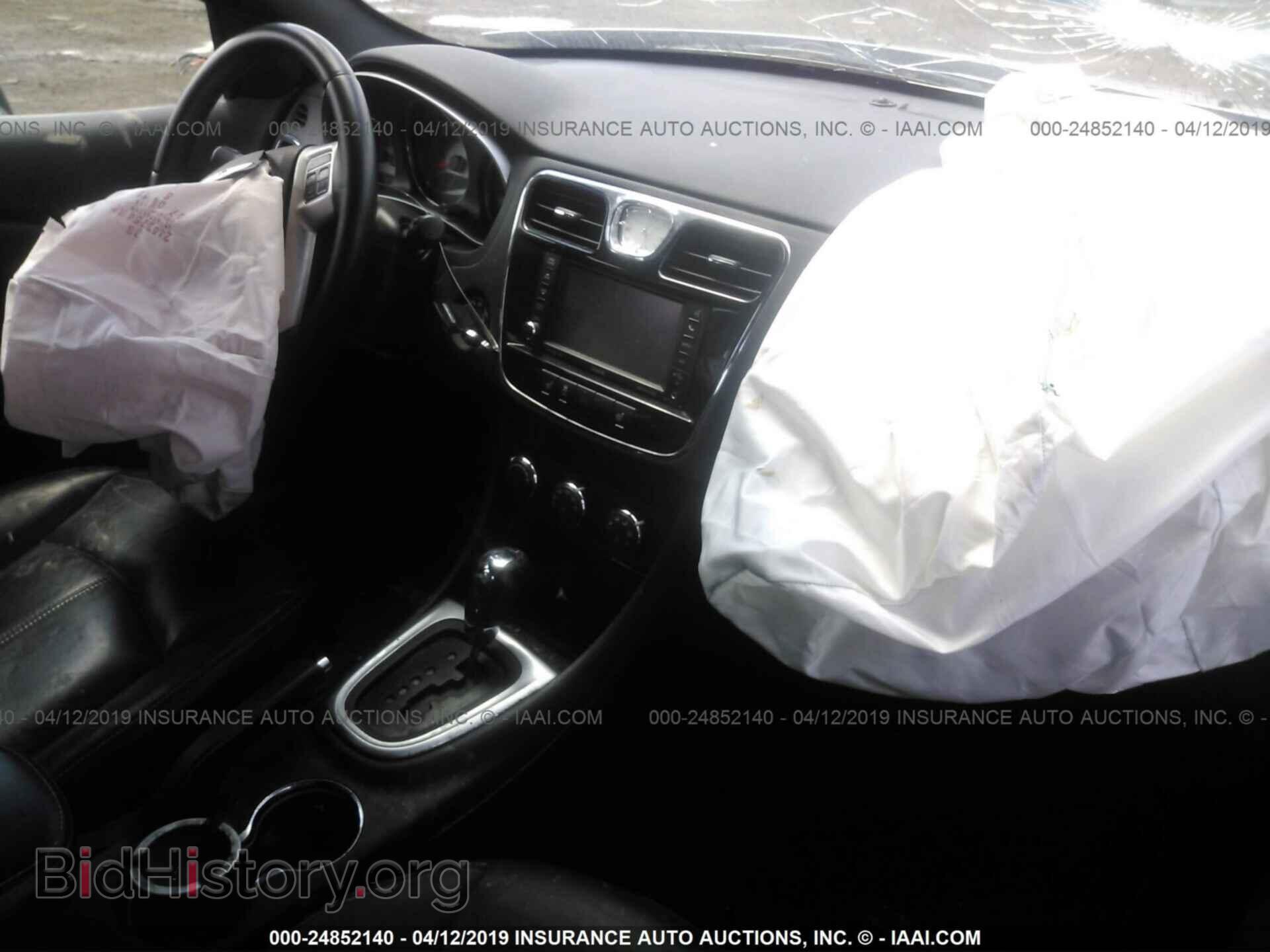2011 CHRYSLER 200 - VIN: 1C3BC2FB3BN580861 - Фото 5