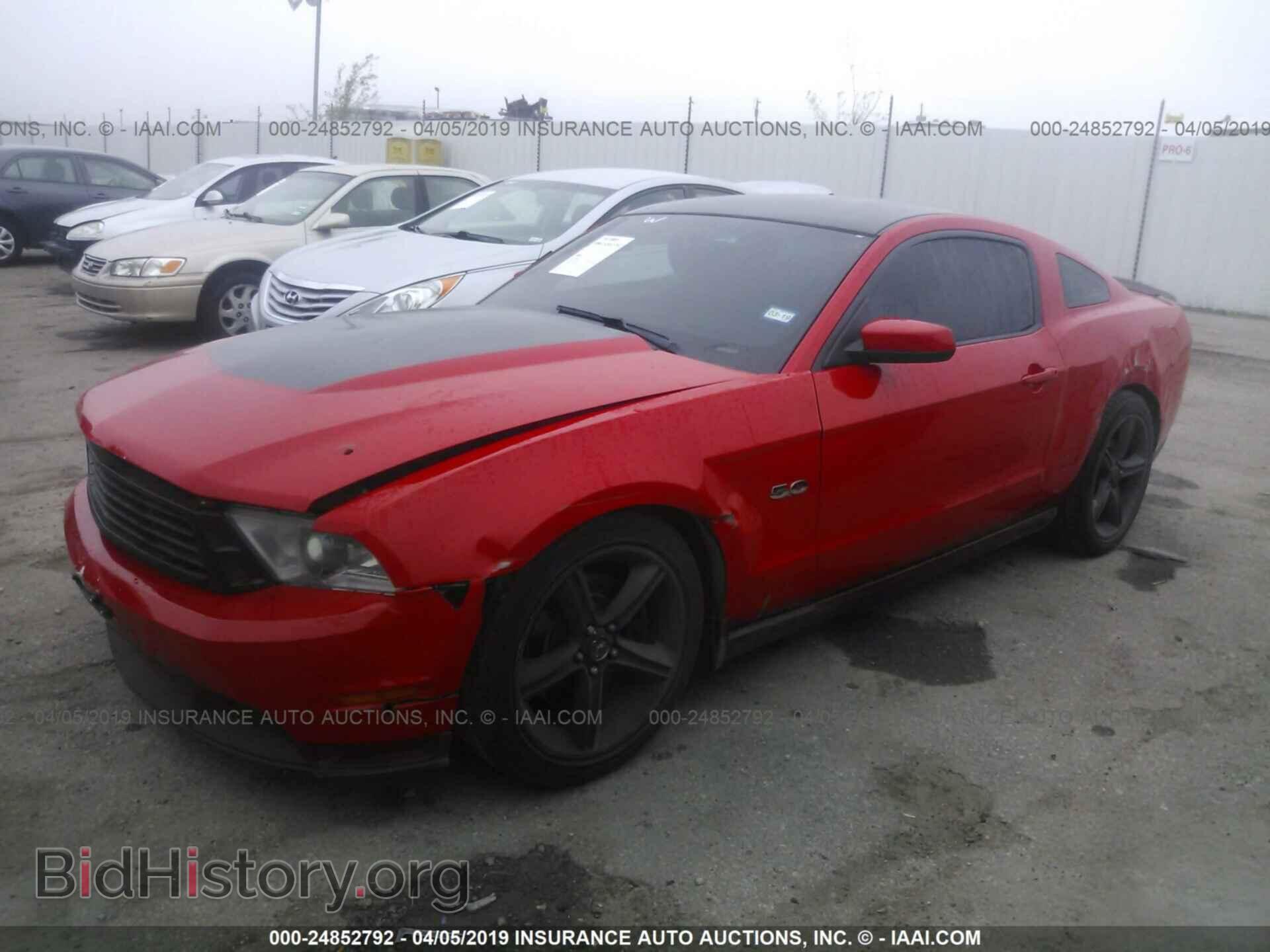 2011 FORD MUSTANG - VIN: 1ZVBP8CF8B5108517 - Фото 2