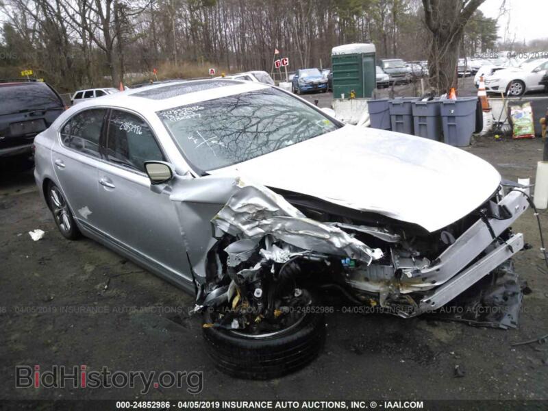 2013 Lexus LS 460 (VIN JTHCL5EF5D5019147) — photo 1 of 10, IAAI, damage: front end