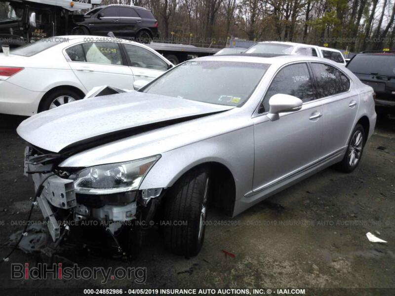 2013 Lexus LS (VIN JTHCL5EF5D5019147) — photo 2 of 10