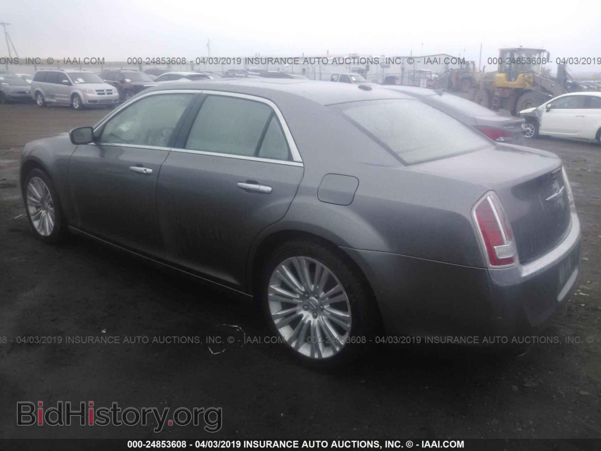 2011 CHRYSLER 300C - VIN: 2C3CA6CT1BH538955 - Фото 3