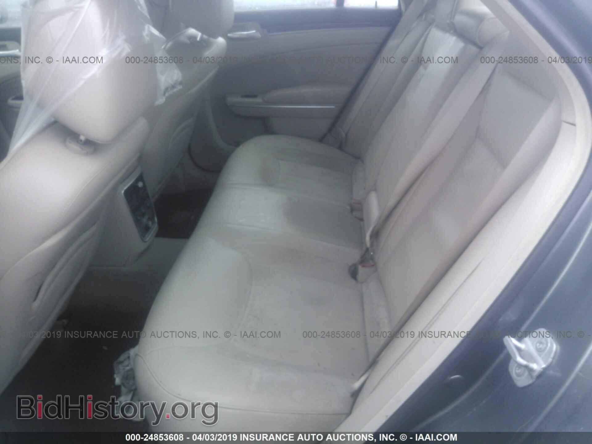 2011 CHRYSLER 300C - VIN: 2C3CA6CT1BH538955 - Фото 8