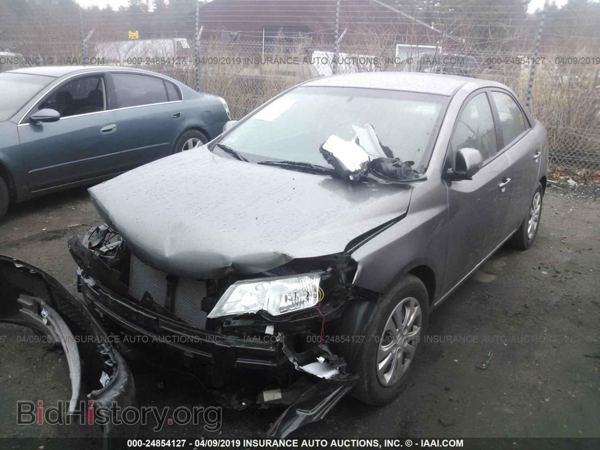 2011 KIA FORTE - VIN: KNAFU4A27B5423618 - Фото 2