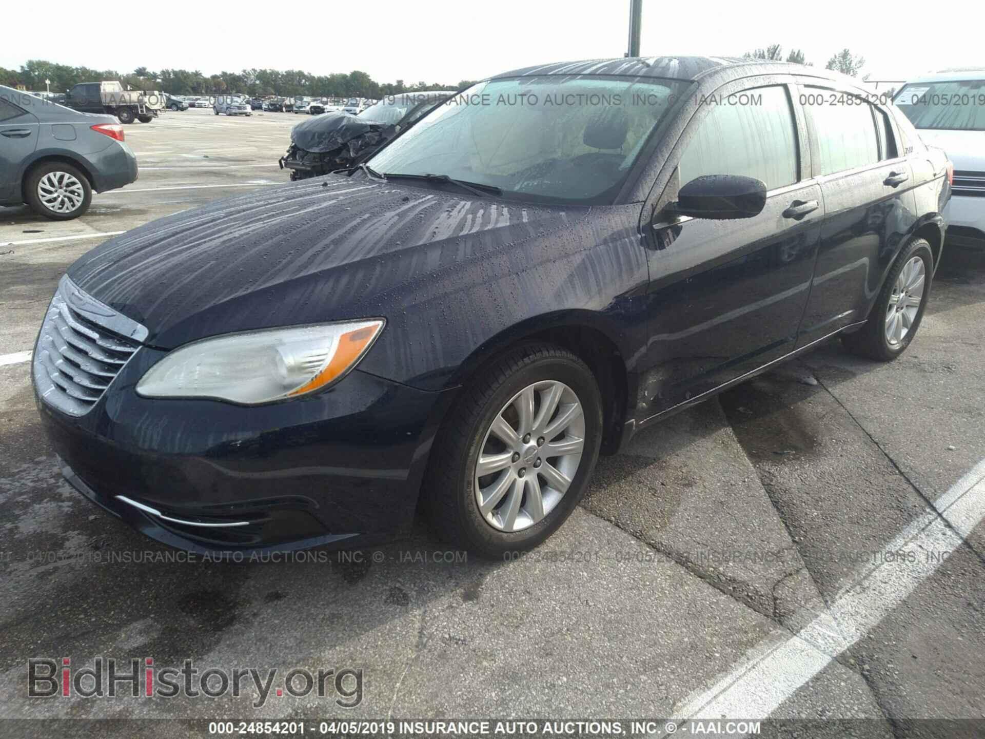 2013 CHRYSLER 200 - VIN: 1C3CCBBB6DN694950 - Photo 2