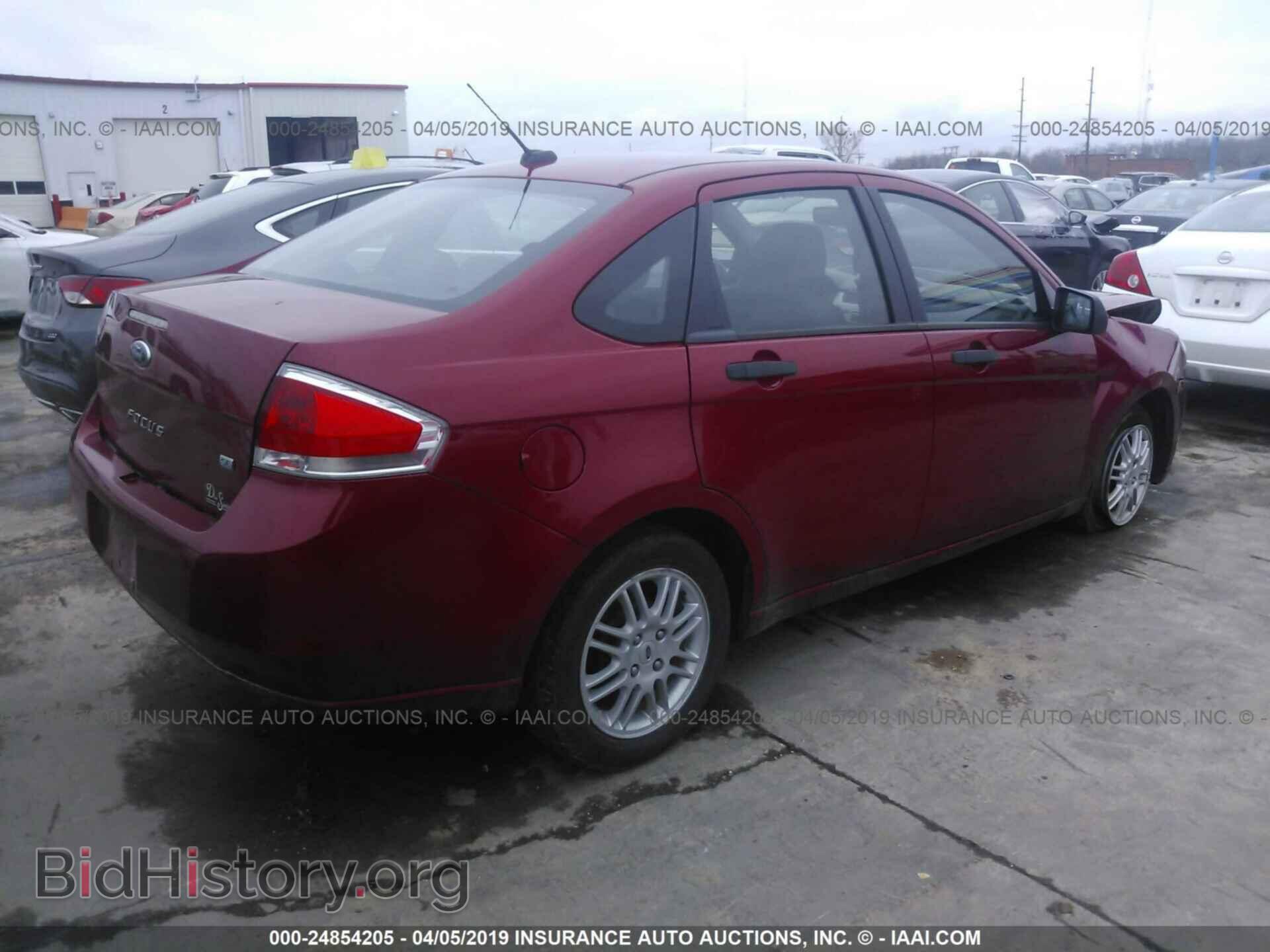 2010 FORD FOCUS - VIN: 1FAHP3FN5AW279727 - Photo 4
