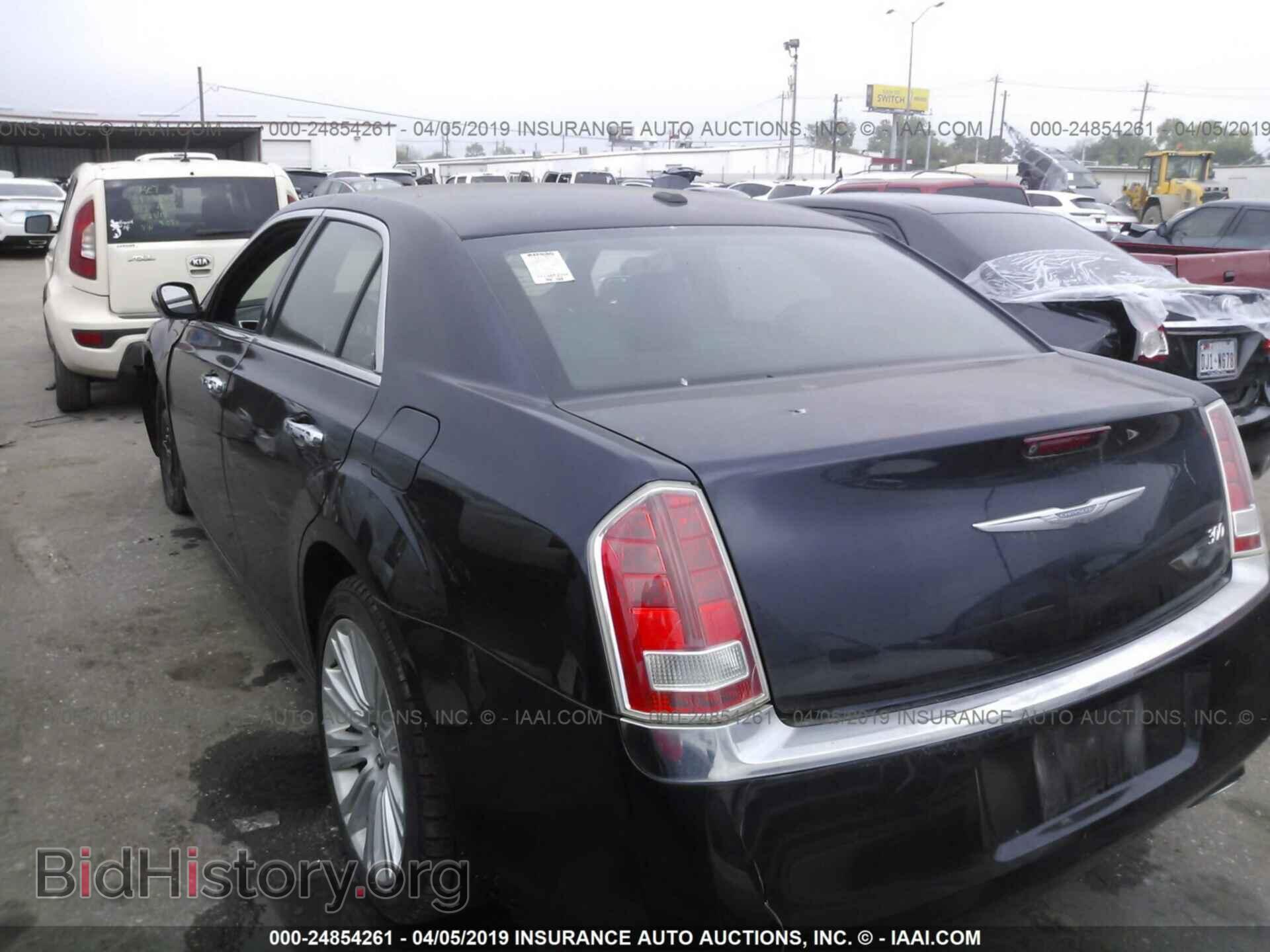 2012 CHRYSLER 300 - VIN: 2C3CCACG3CH279788 - Photo 3