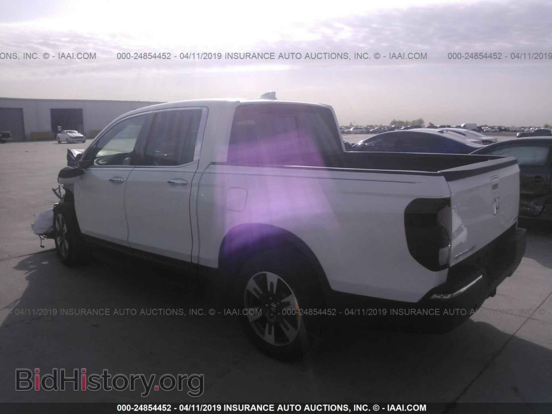 2017 HONDA RIDGELINE - VIN: 5FPYK3F76HB021748 - Фото 3