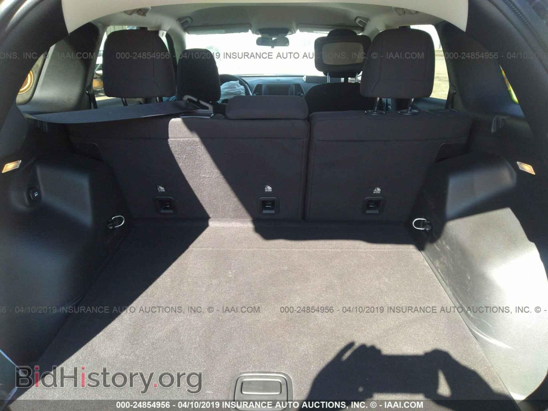 2019 JEEP CHEROKEE - VIN: 1C4PJLCB8KD349106 - Photo 6